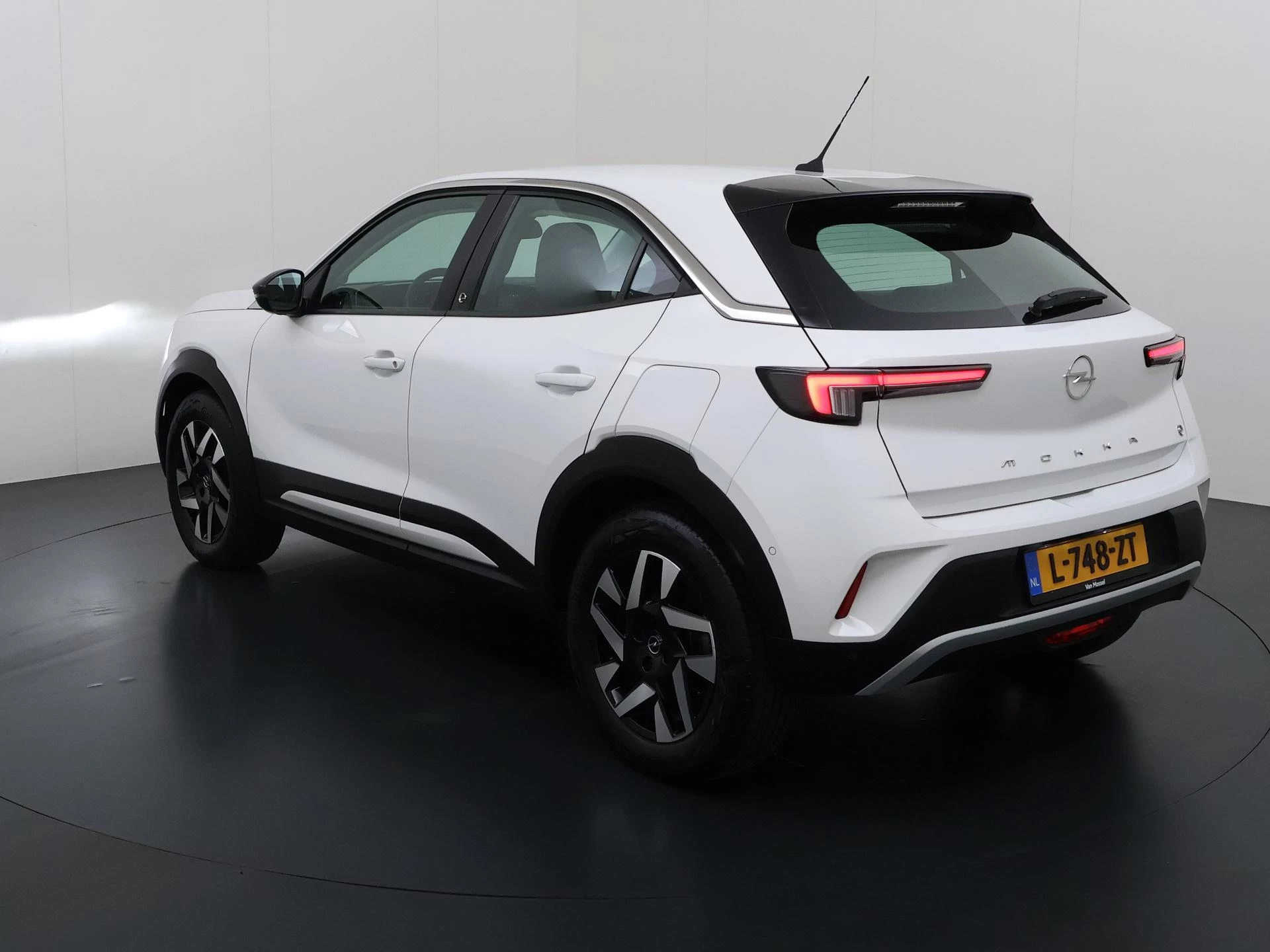 Opel-Mokka-e-image-1