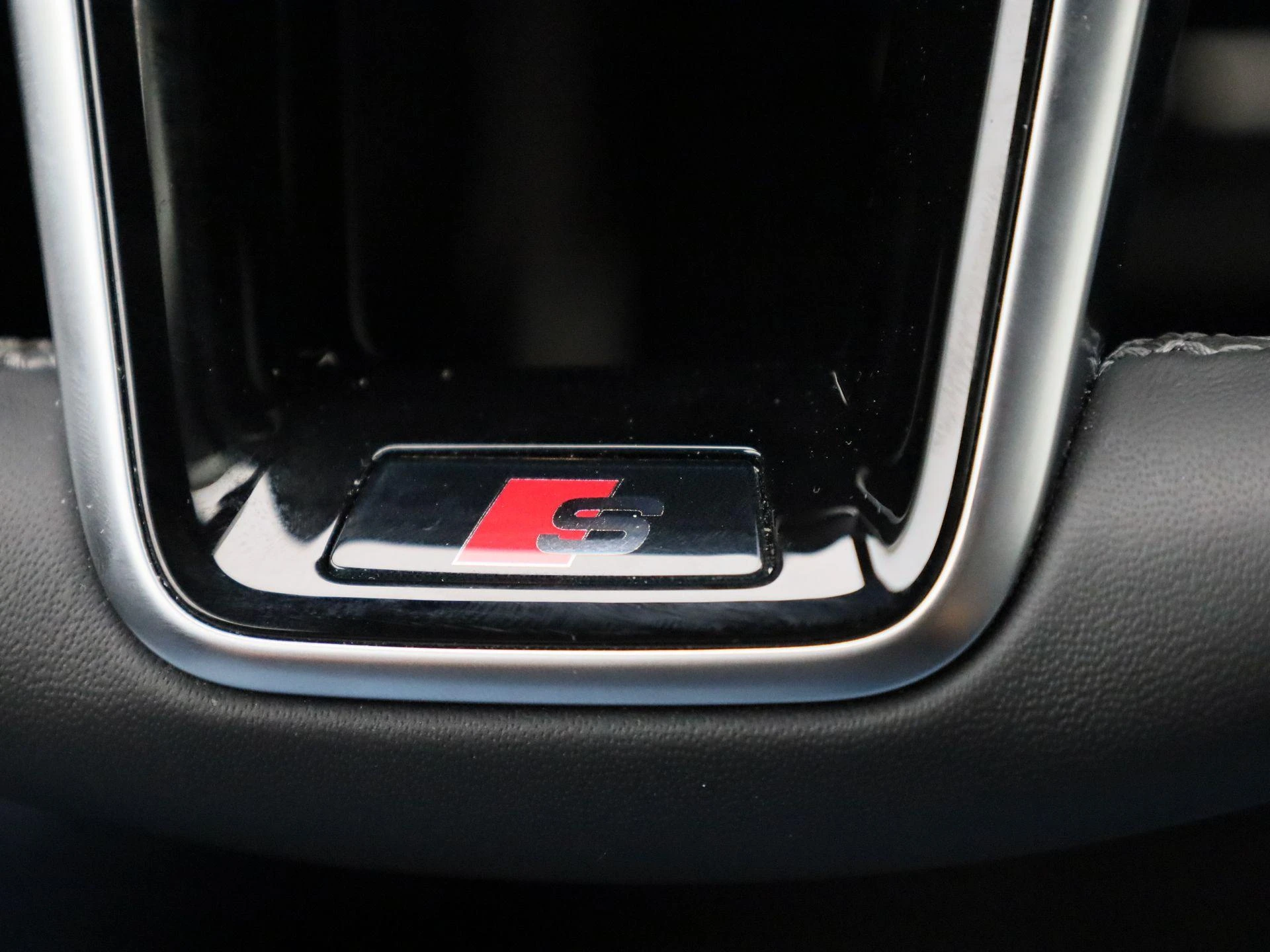 Audi-A8-image-35