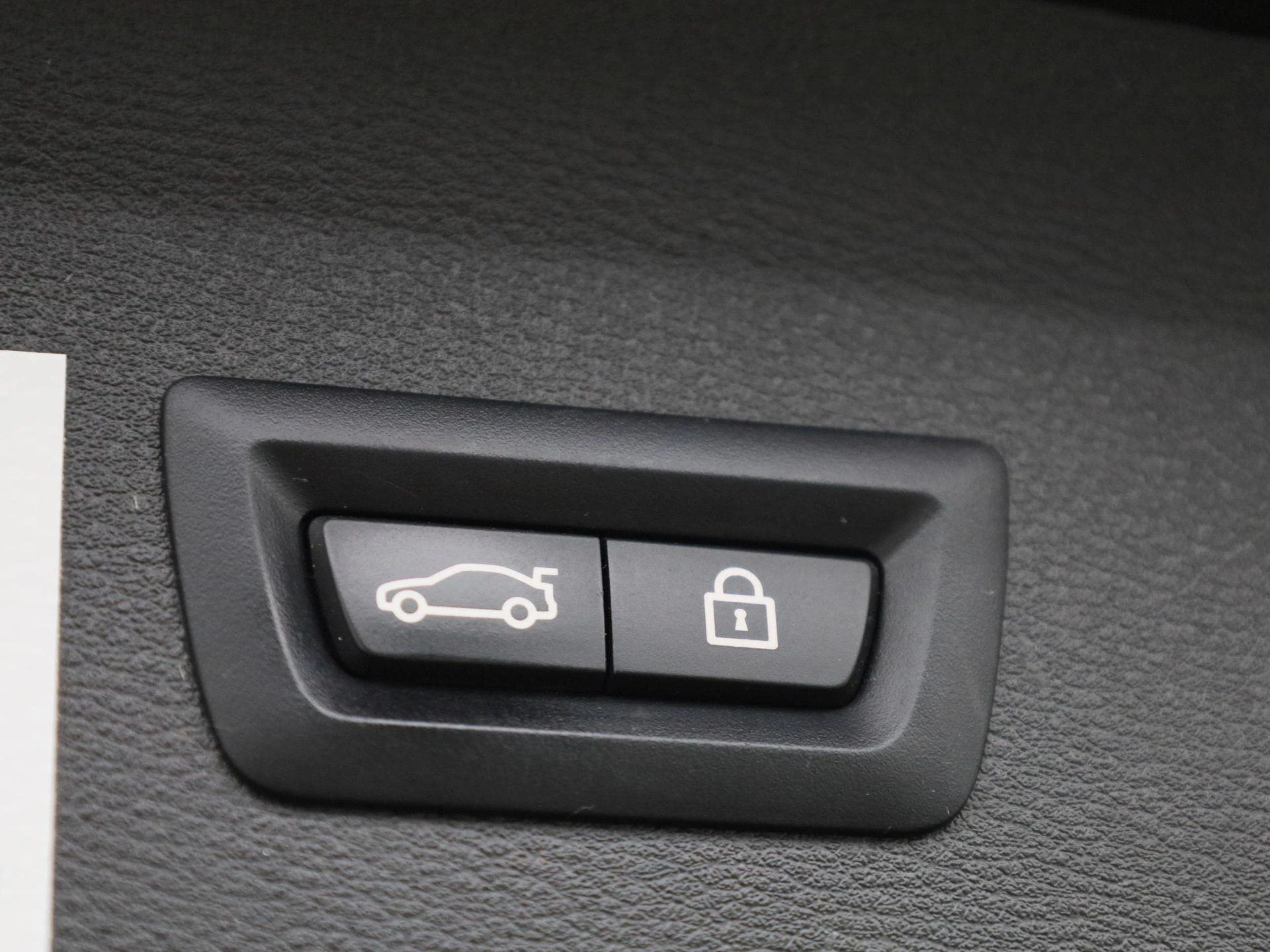 BMW-X1-image-16
