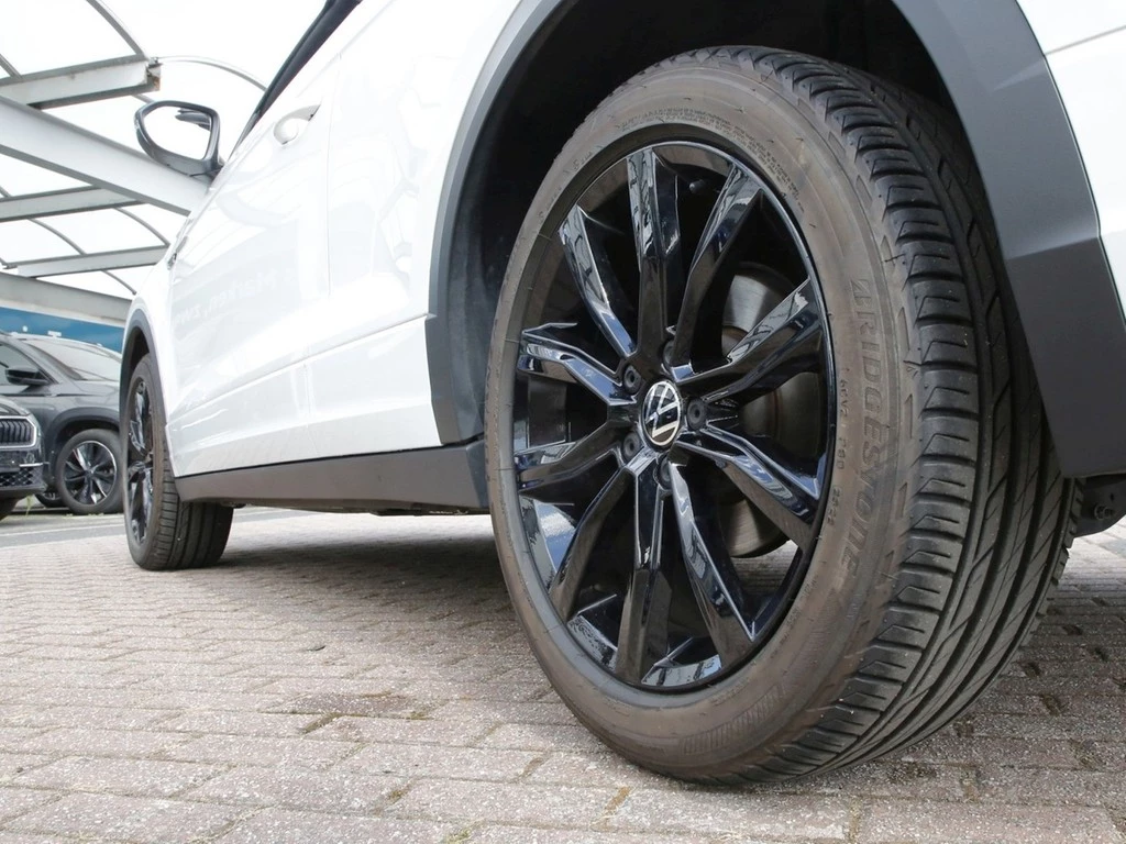Volkswagen T-Roc Cabriolet 1.5 TSI DSG R-Line Black Style 18" AppCon.+VC ACC LED RFK+PDC SHZ