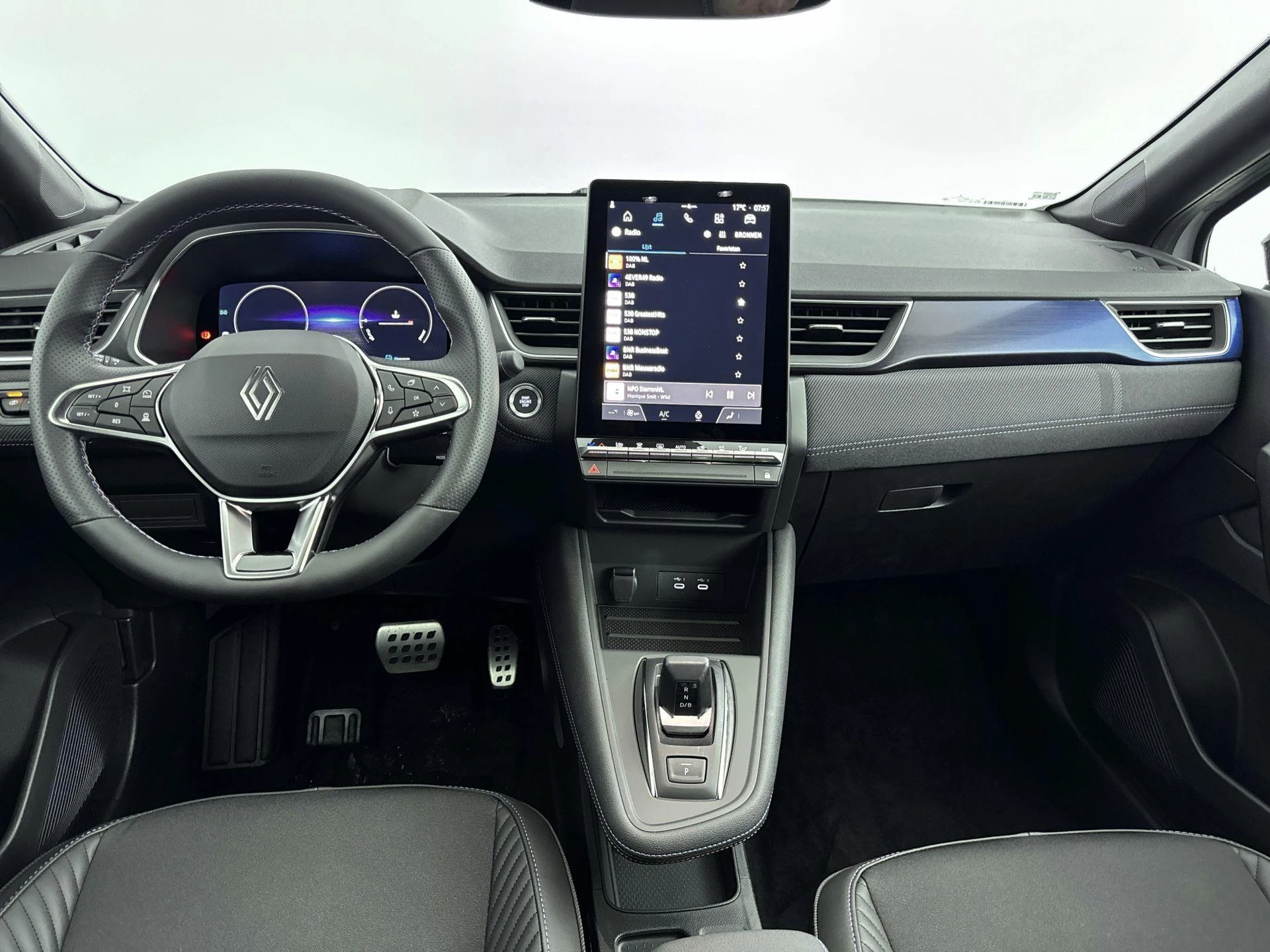 Renault-Captur-image-21