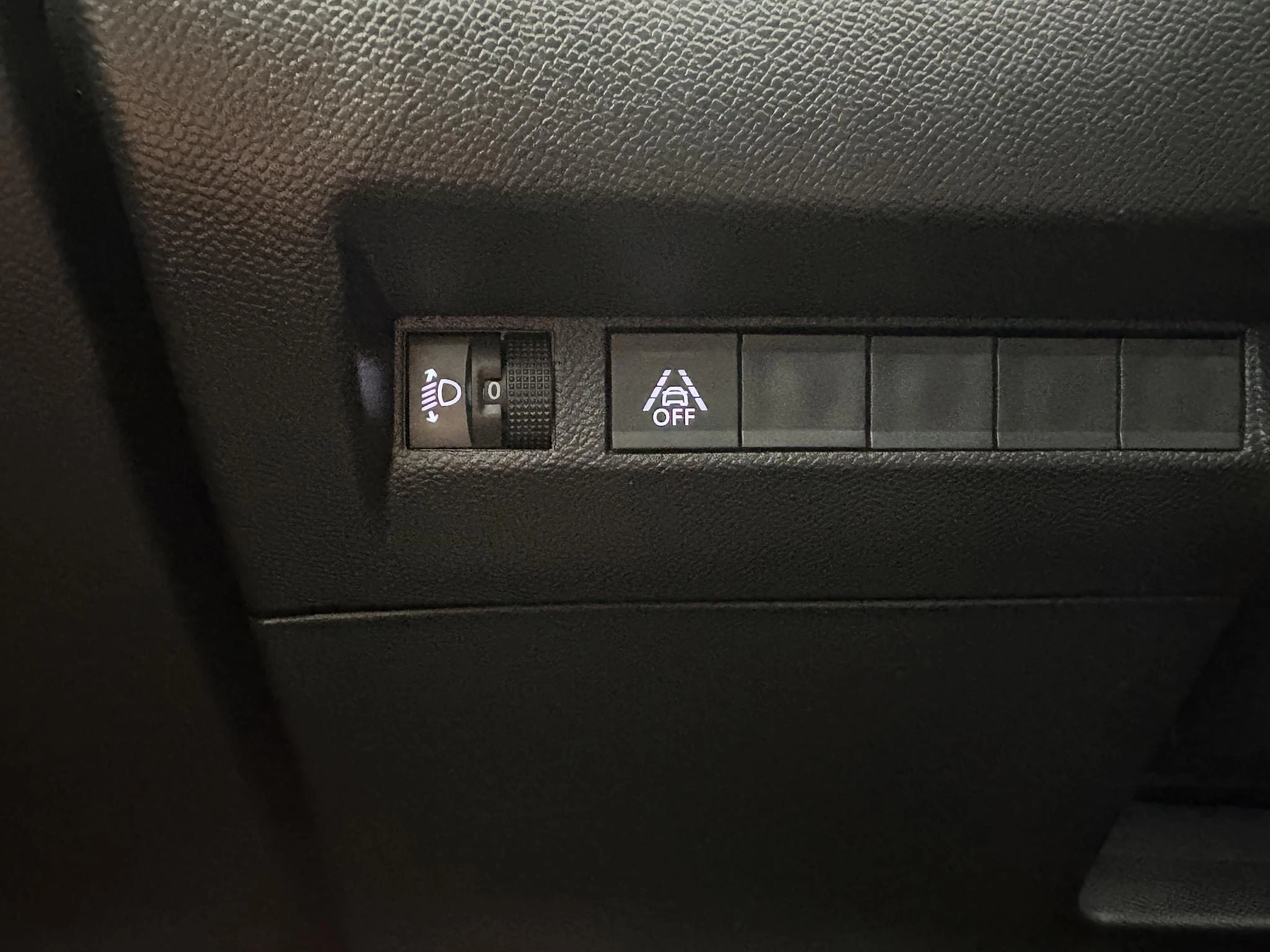 Peugeot-2008-image-15