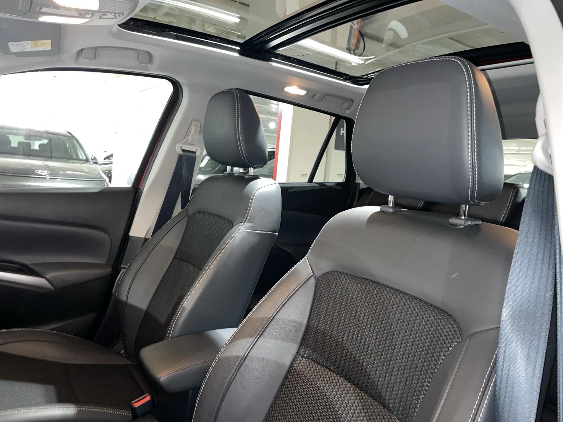 Suzuki S-Cross 1.5 Full Hybrid AGS Grand Luxe+ 2WD A/T