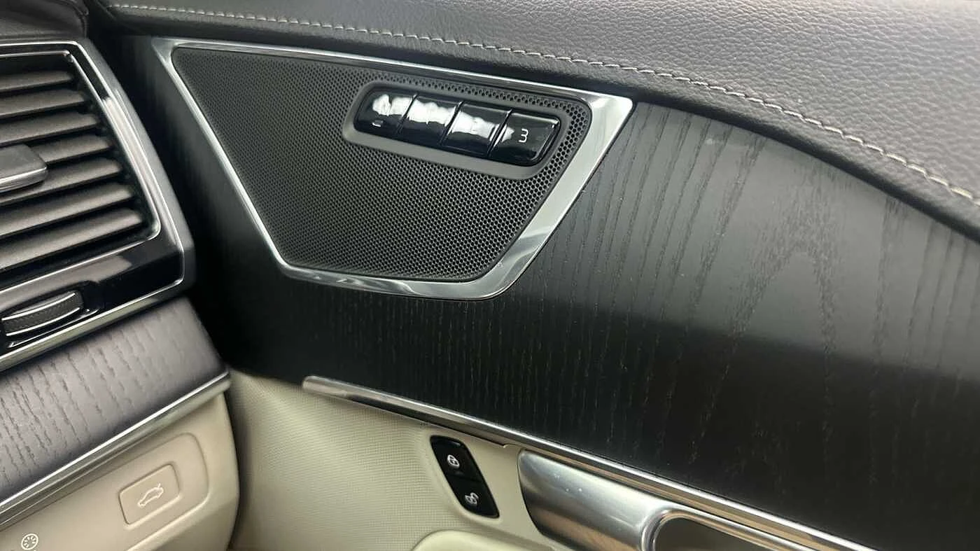 Volvo-XC90-image-49
