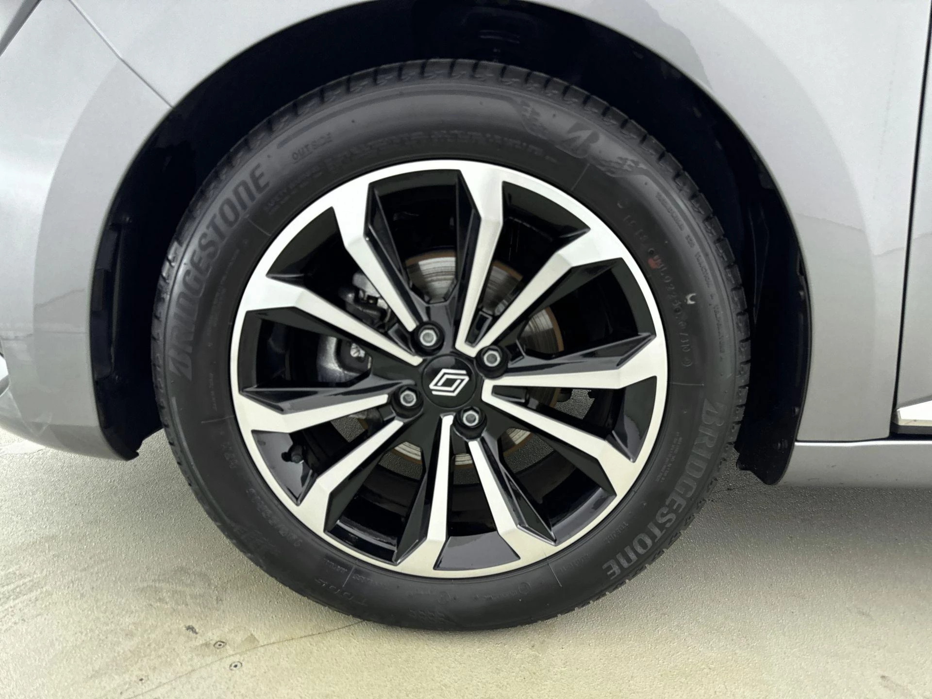 Renault-Clio-image-22