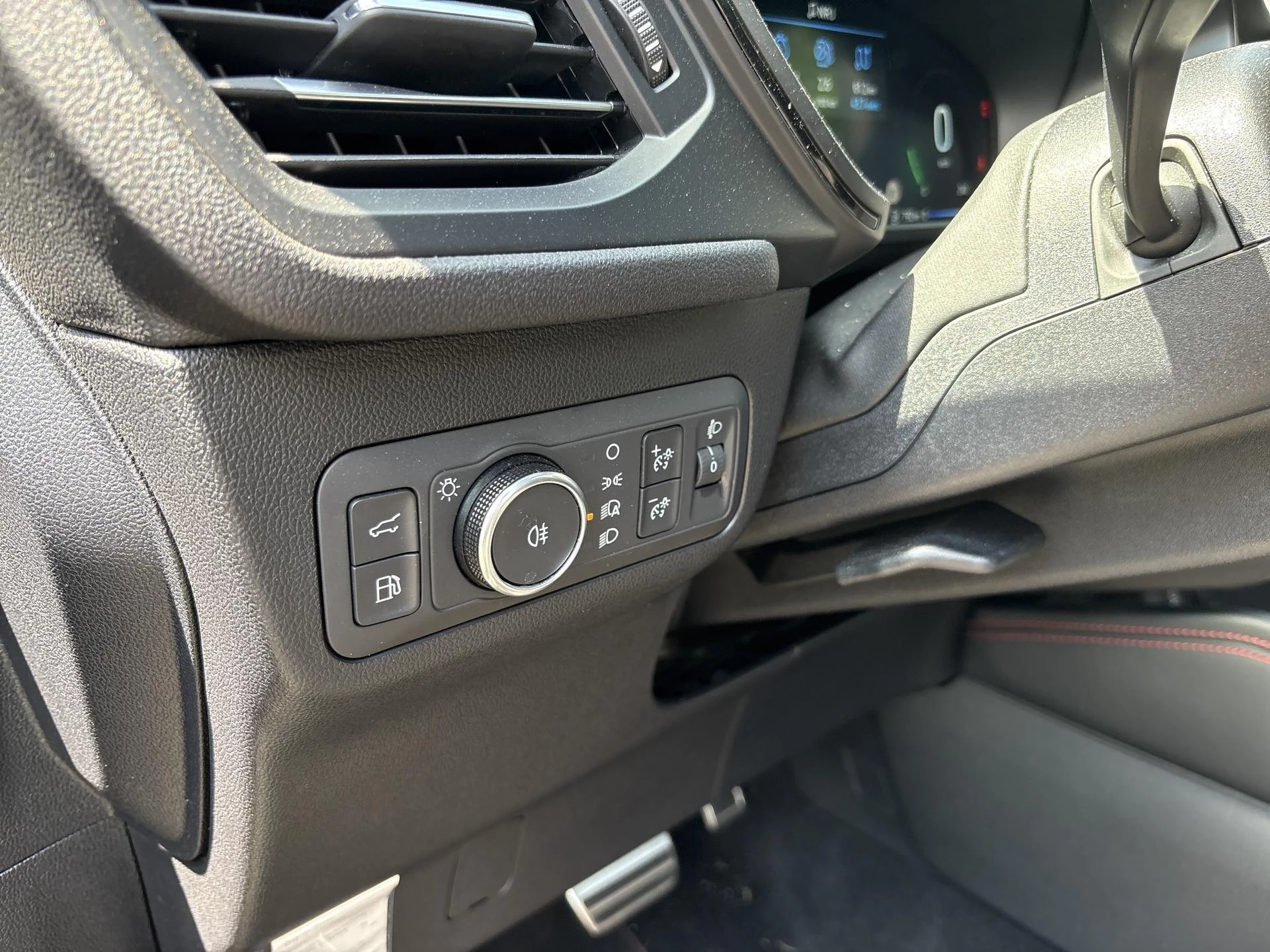 Ford Kuga NEW MODEL - ST LINE X - PANO - AGR - FULL OPTION