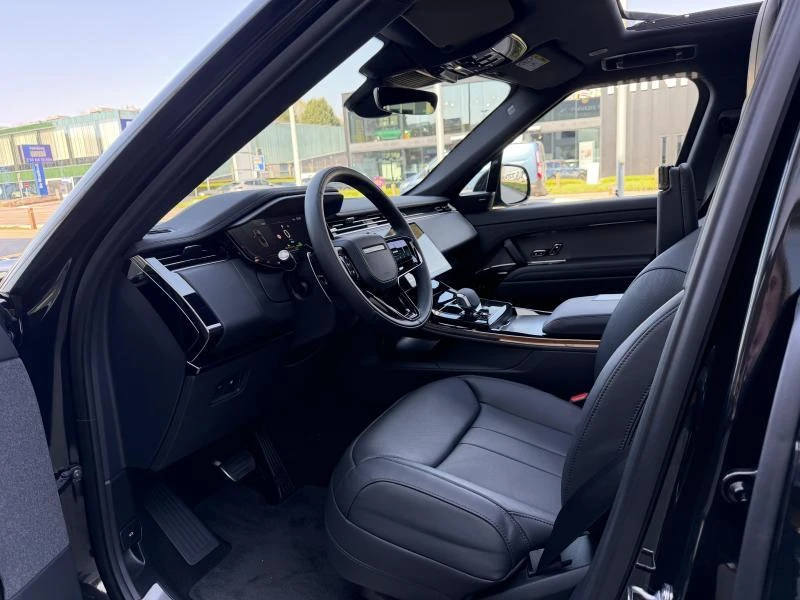 Land Rover-Range Rover Sport-image-9