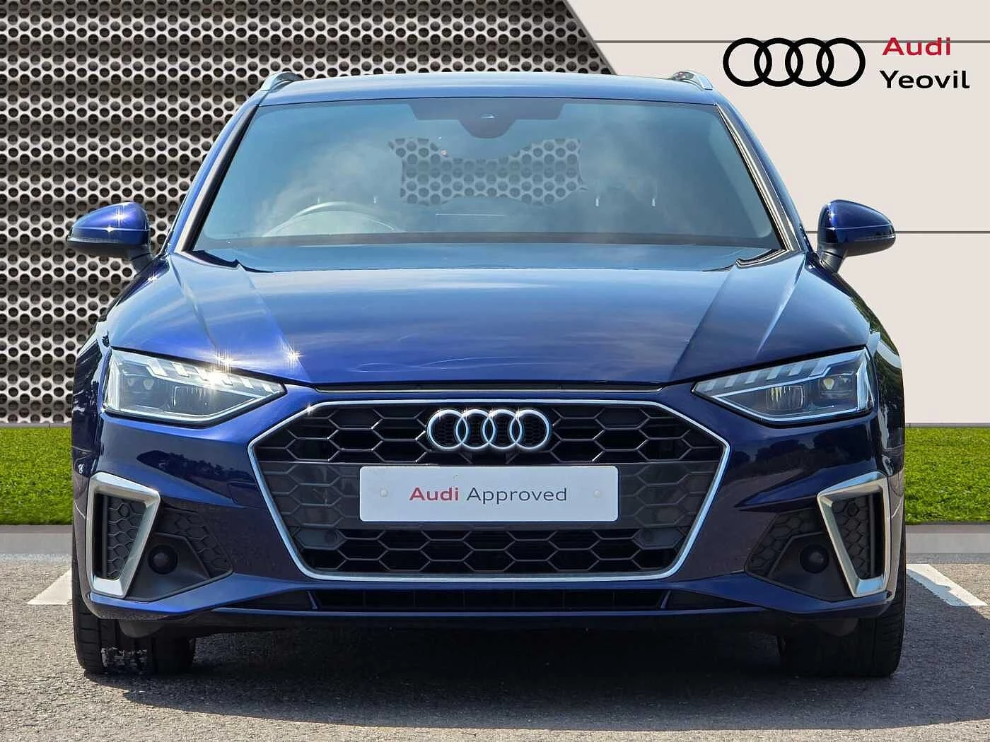 Audi-A4-image-6