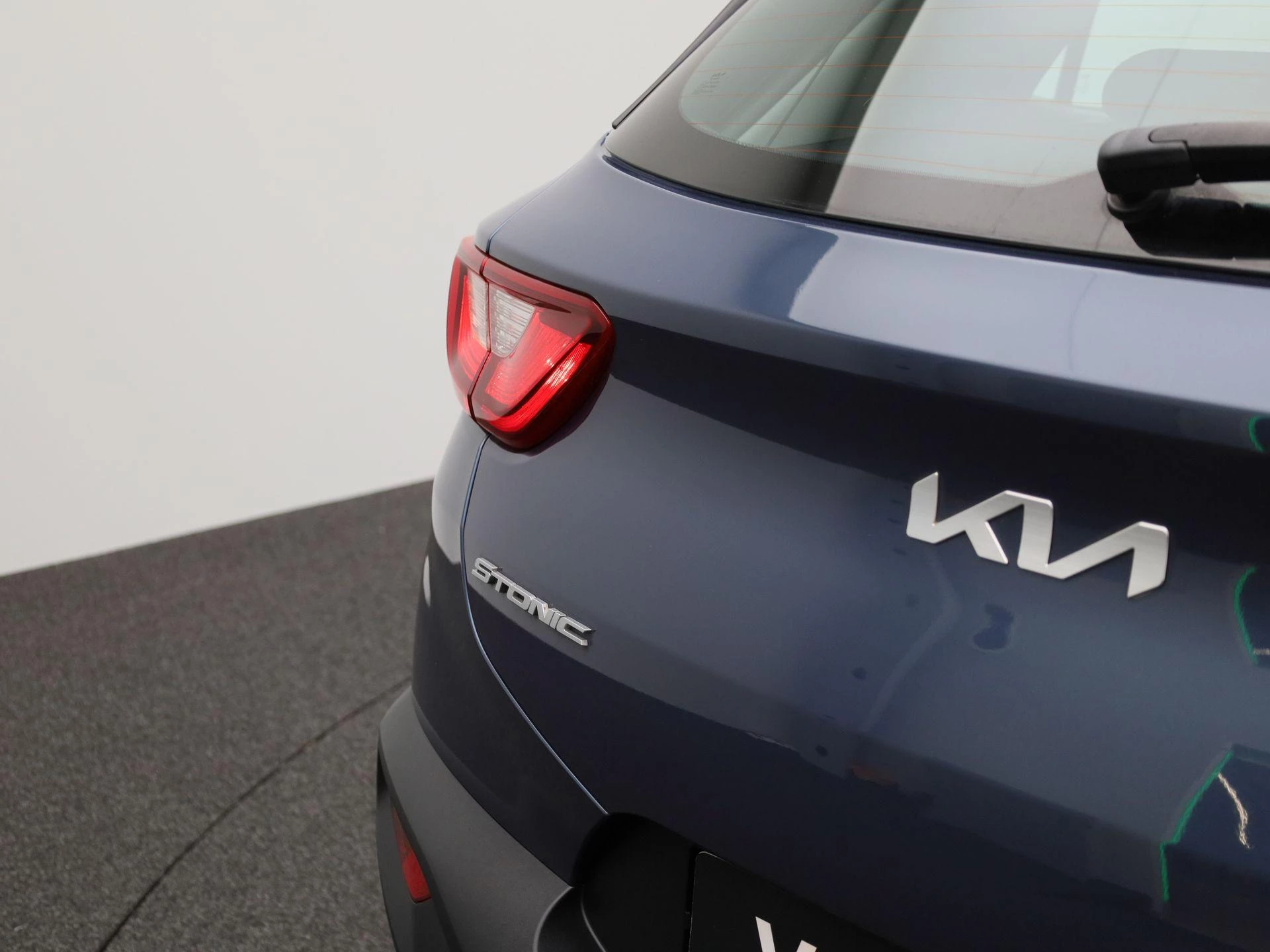 Kia Stonic 1.0 T 100 Pure PDC A | Carplay | DAB