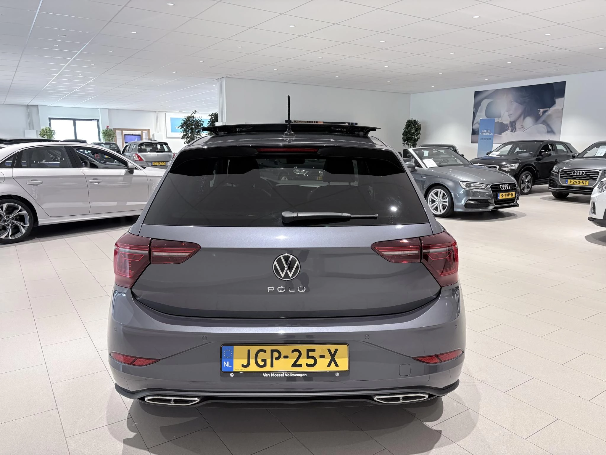 Volkswagen Polo 1.0 TSI R-Line Business