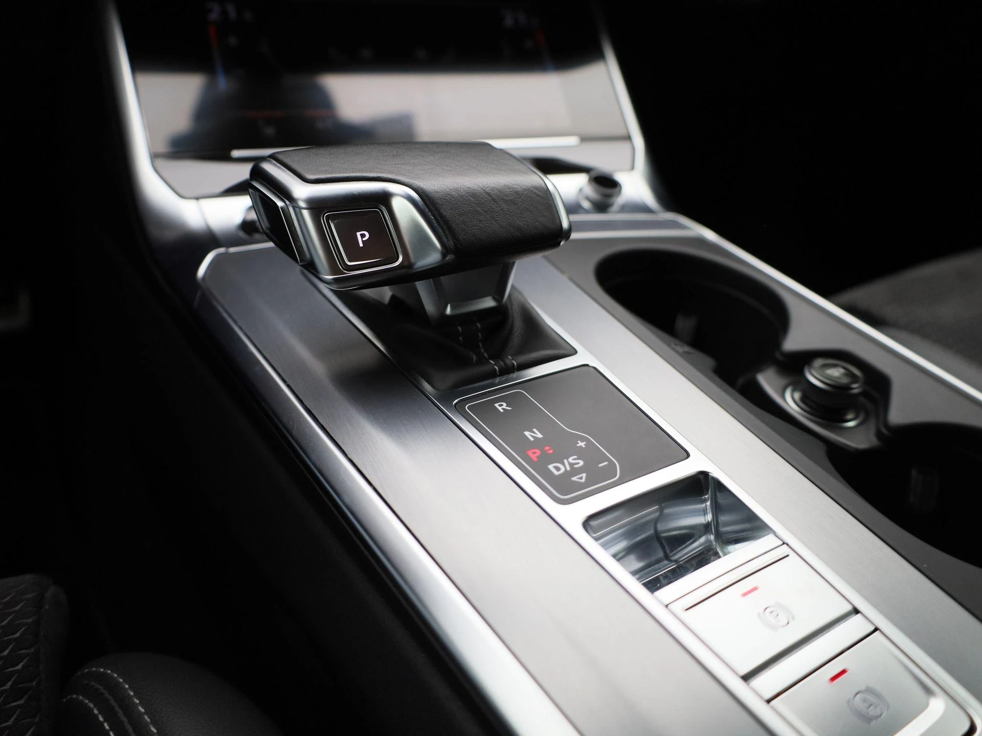 Audi-A6-image-20