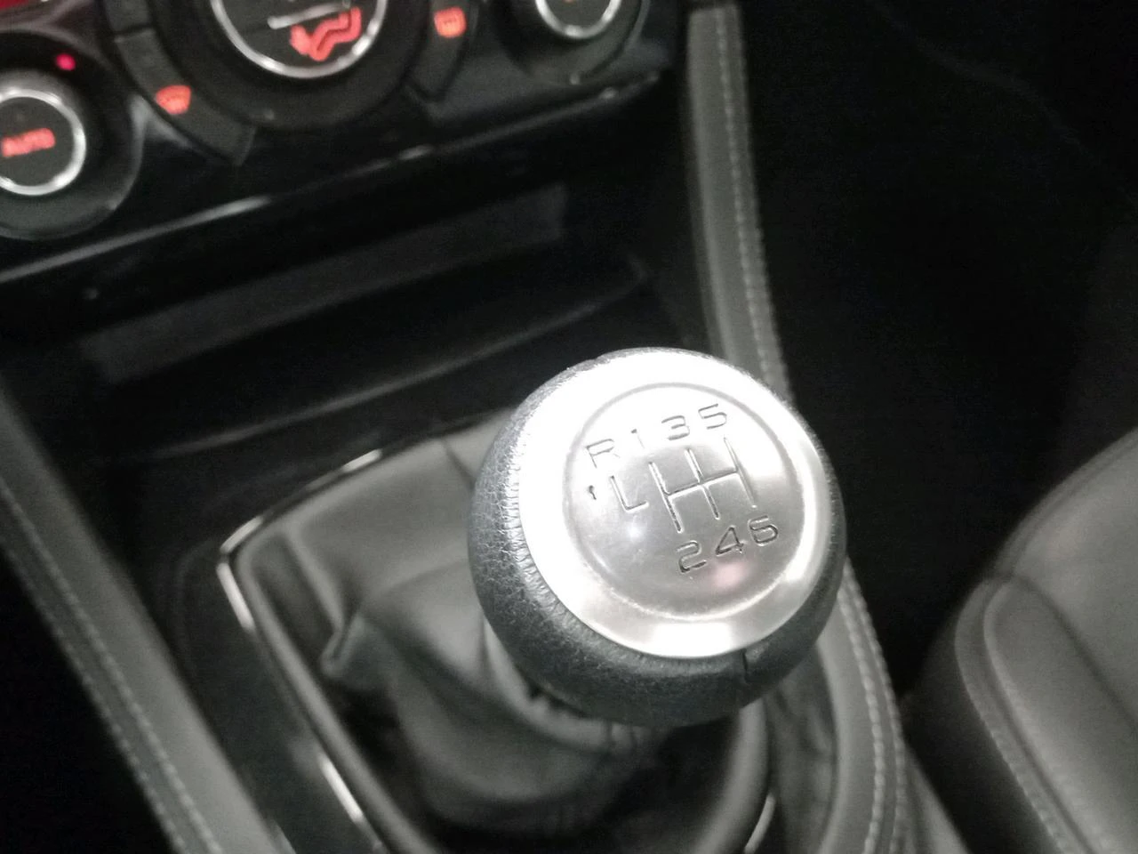 Peugeot-RCZ-image-19