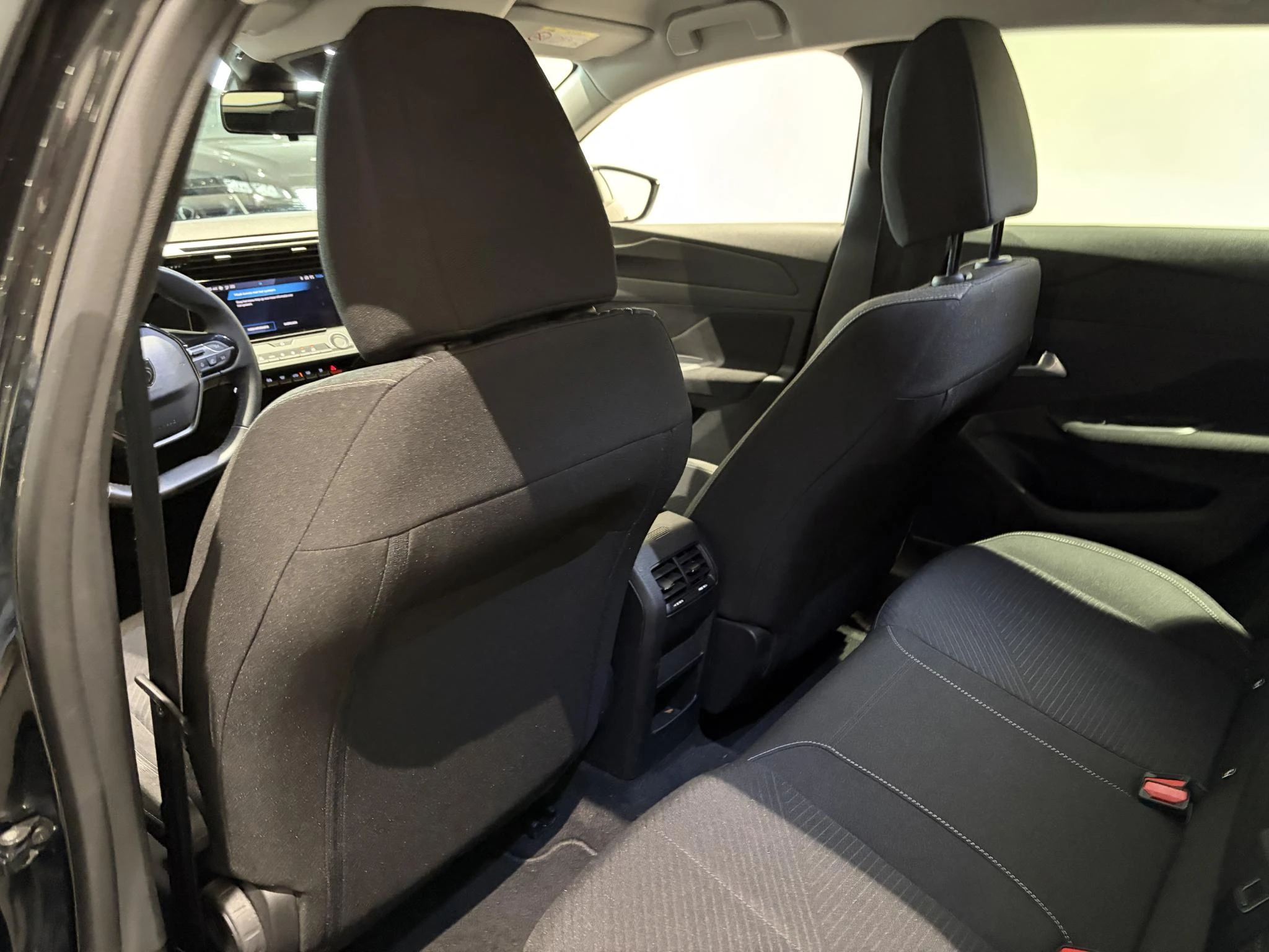Peugeot-308-image-9