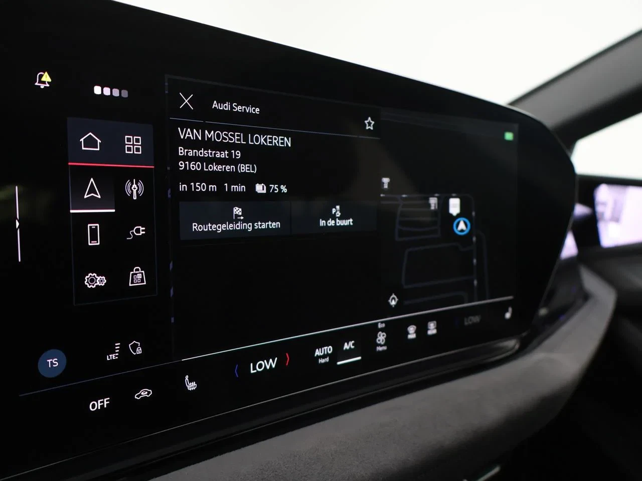 Audi-A6 Avant e-tron-image-7