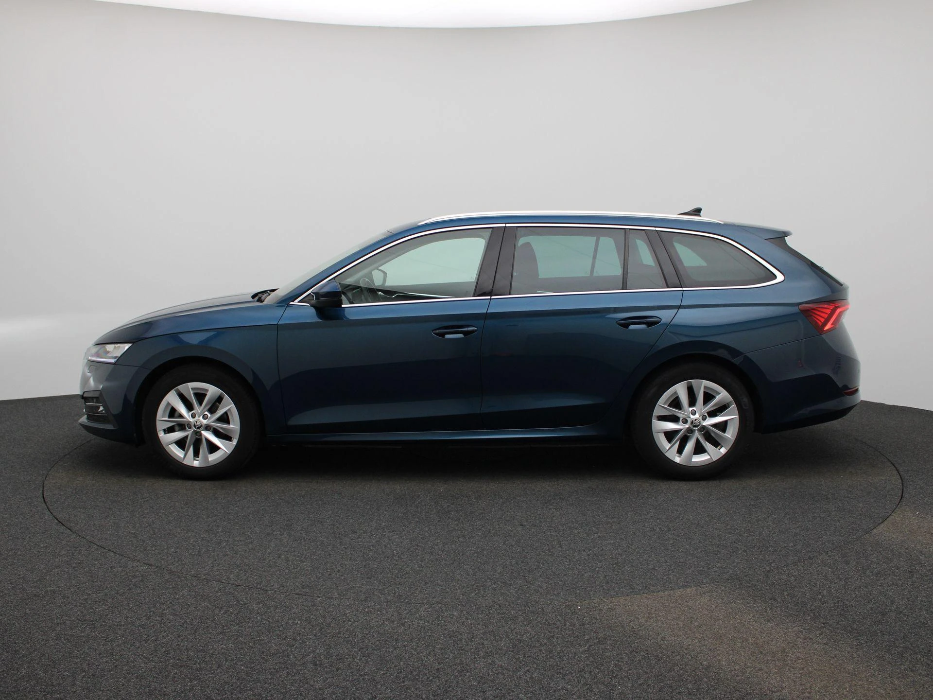 Škoda-Octavia-image-3