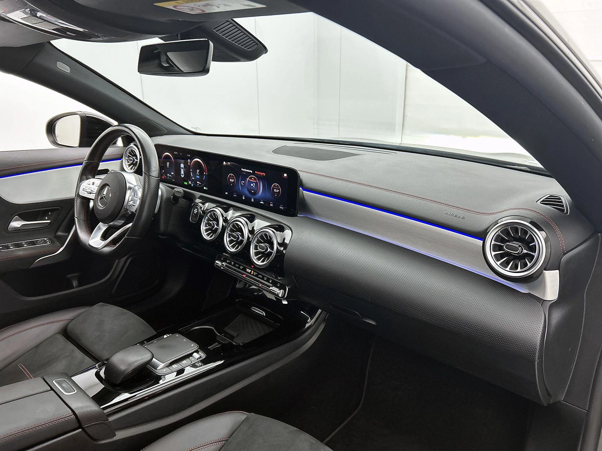 Mercedes-Benz CLA 250 e AMG Line