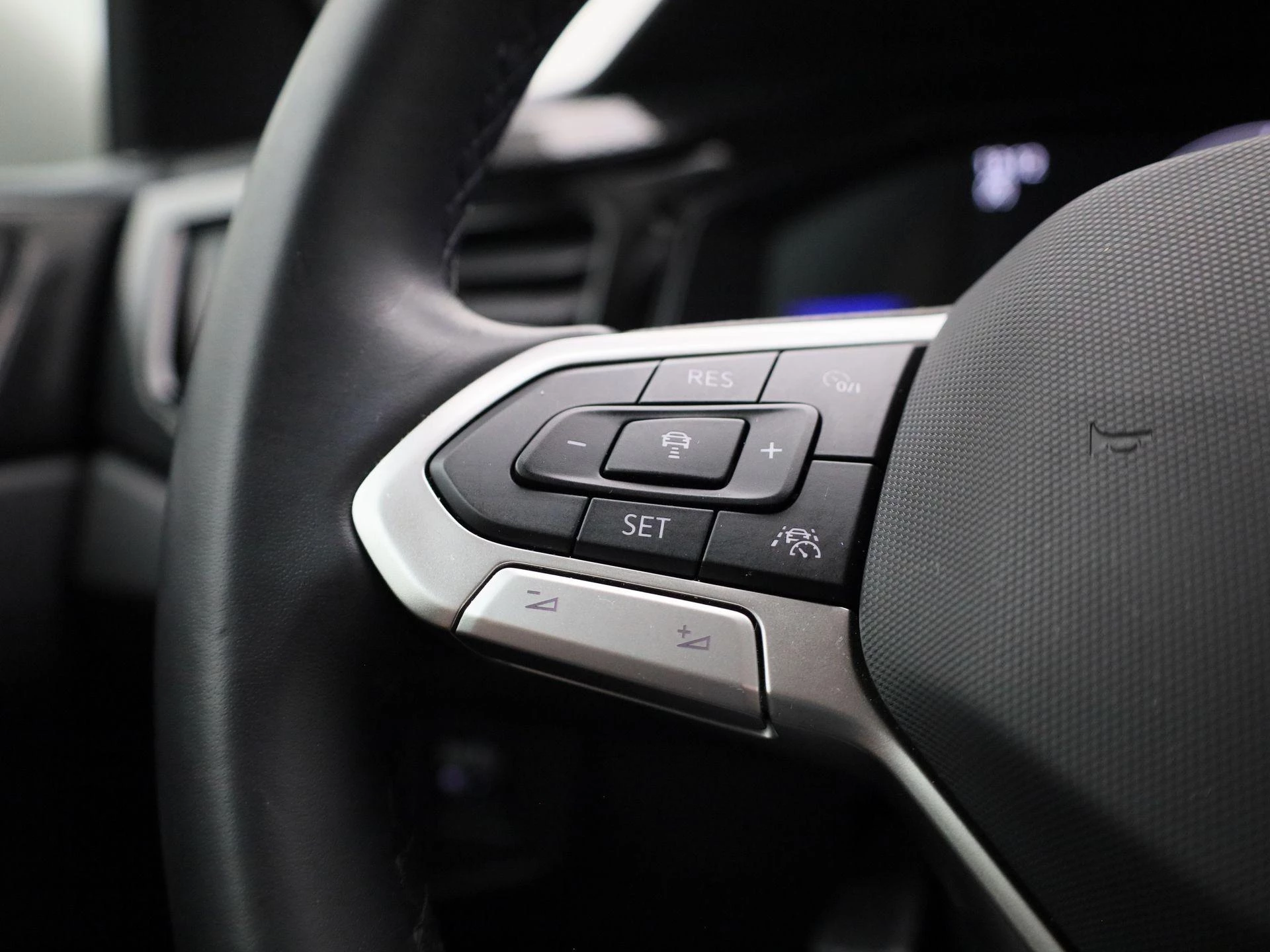 Volkswagen-Taigo-image-17