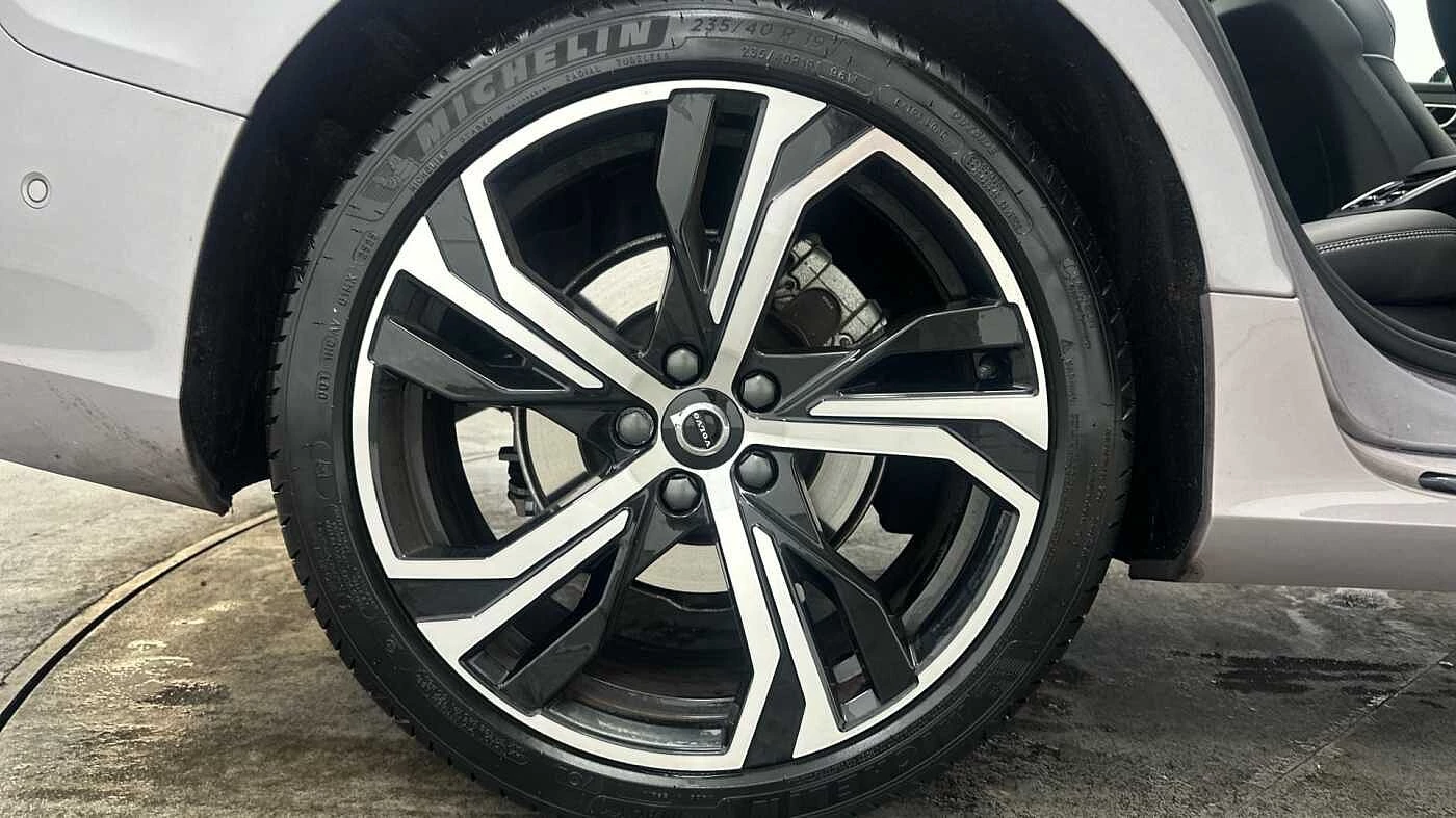 Volvo-V60-image-10