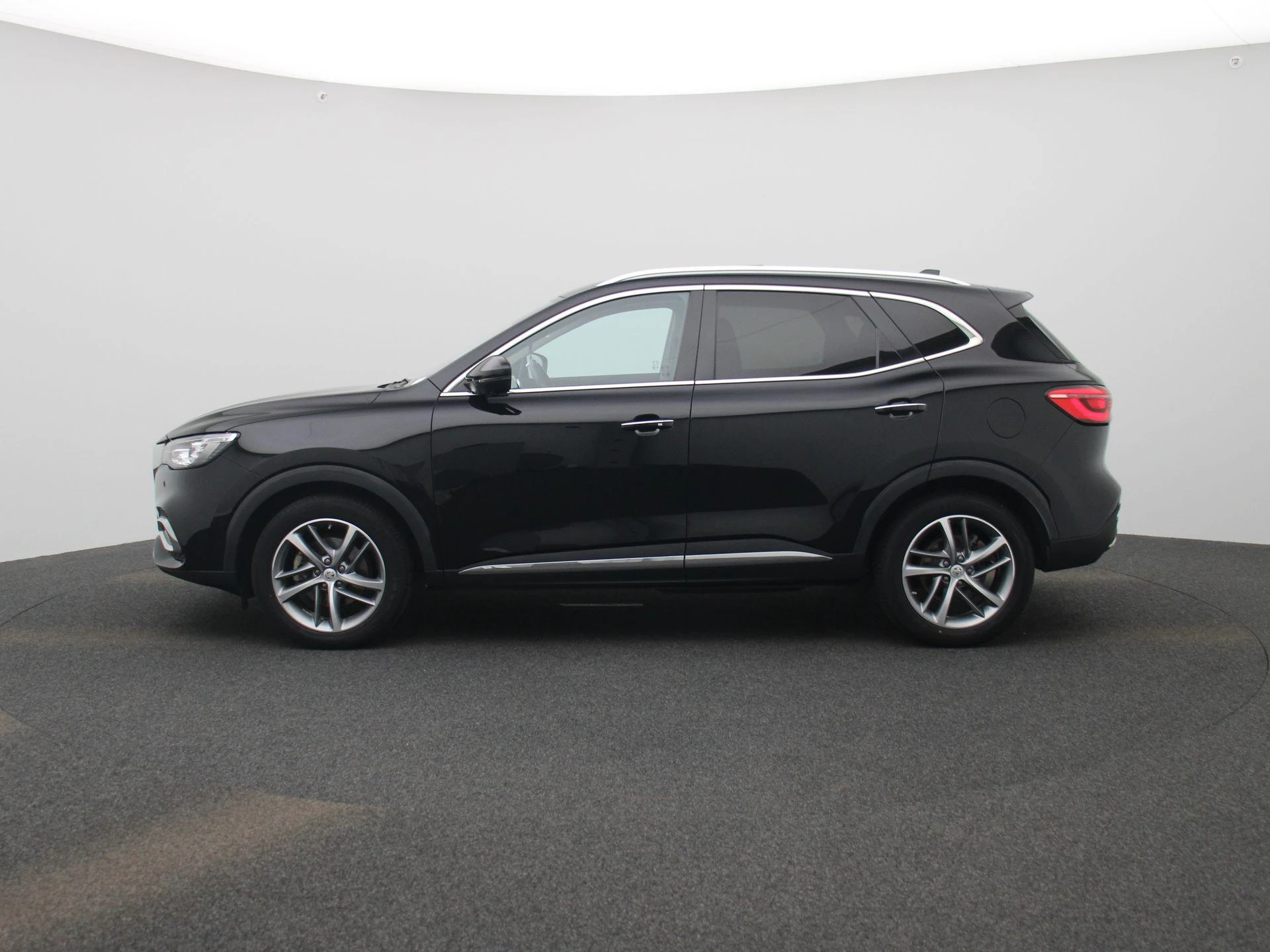 MG EHS 1.5 TGDI Luxury