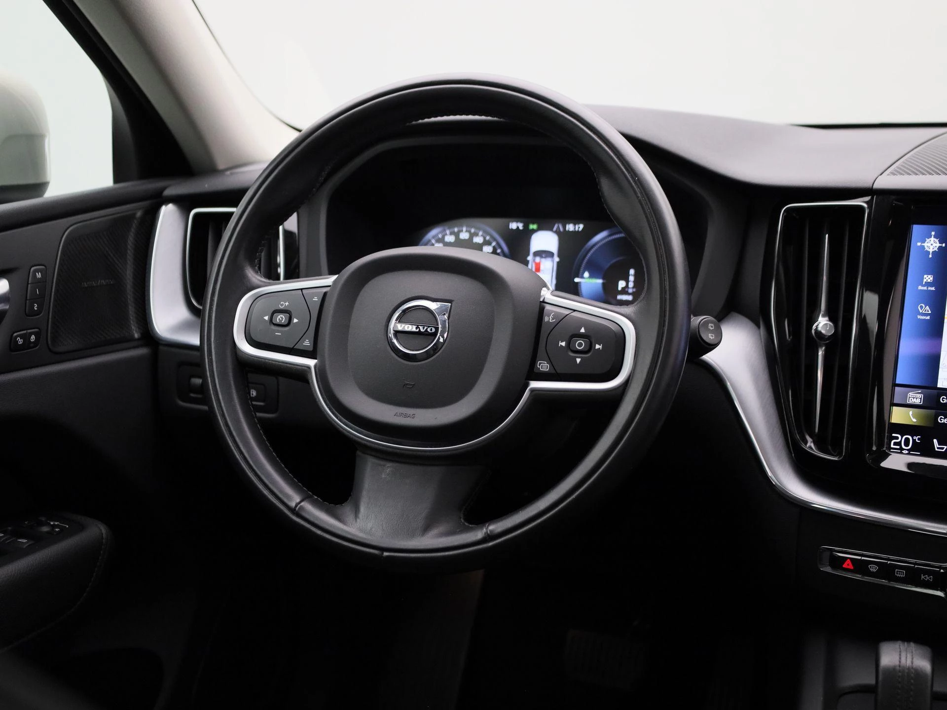Volvo-XC60-image-9