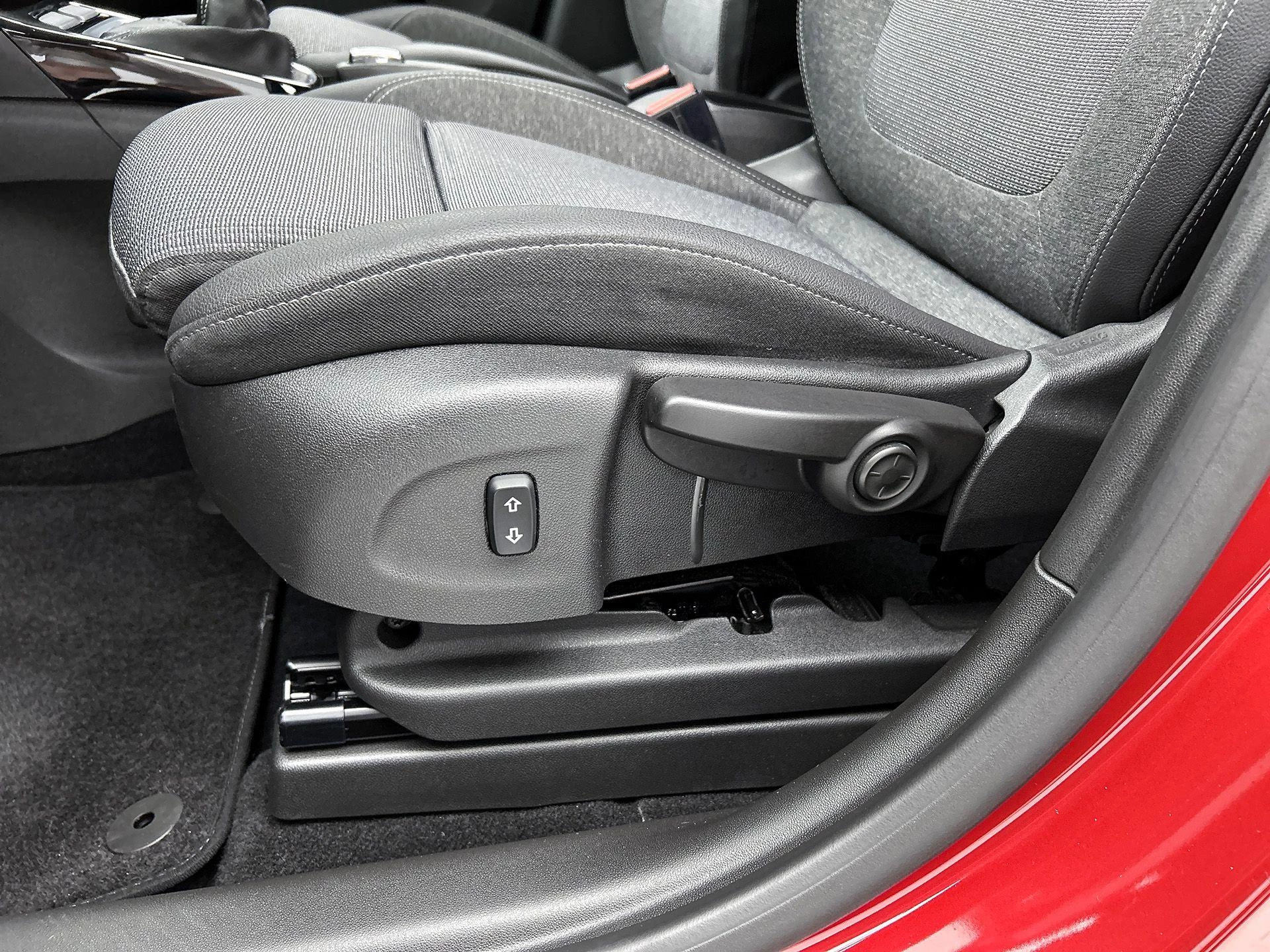 Opel-Crossland-image-16