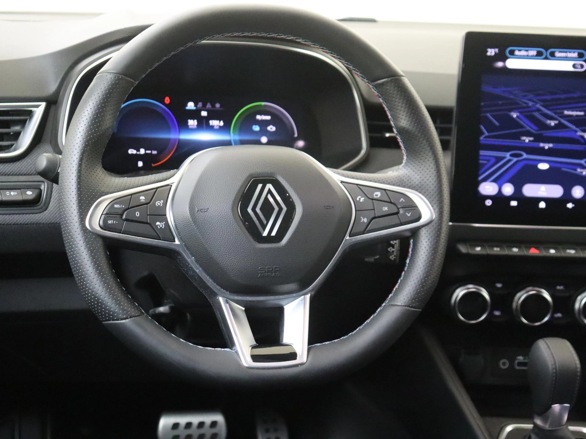 Renault-Clio-image-13