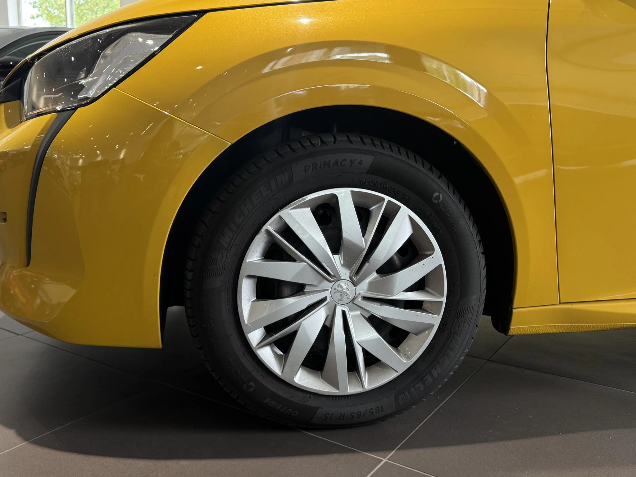 Peugeot 208 1.2 PureTech Like