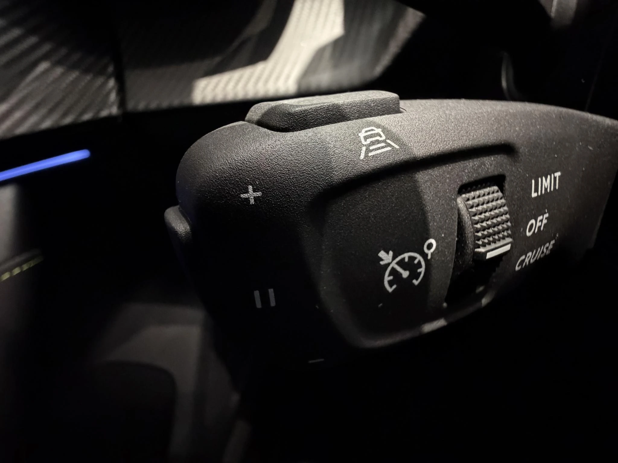 Peugeot-2008-image-18