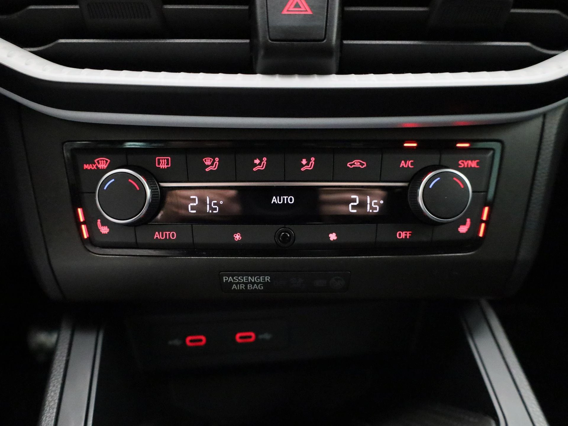 SEAT-Ibiza-image-18