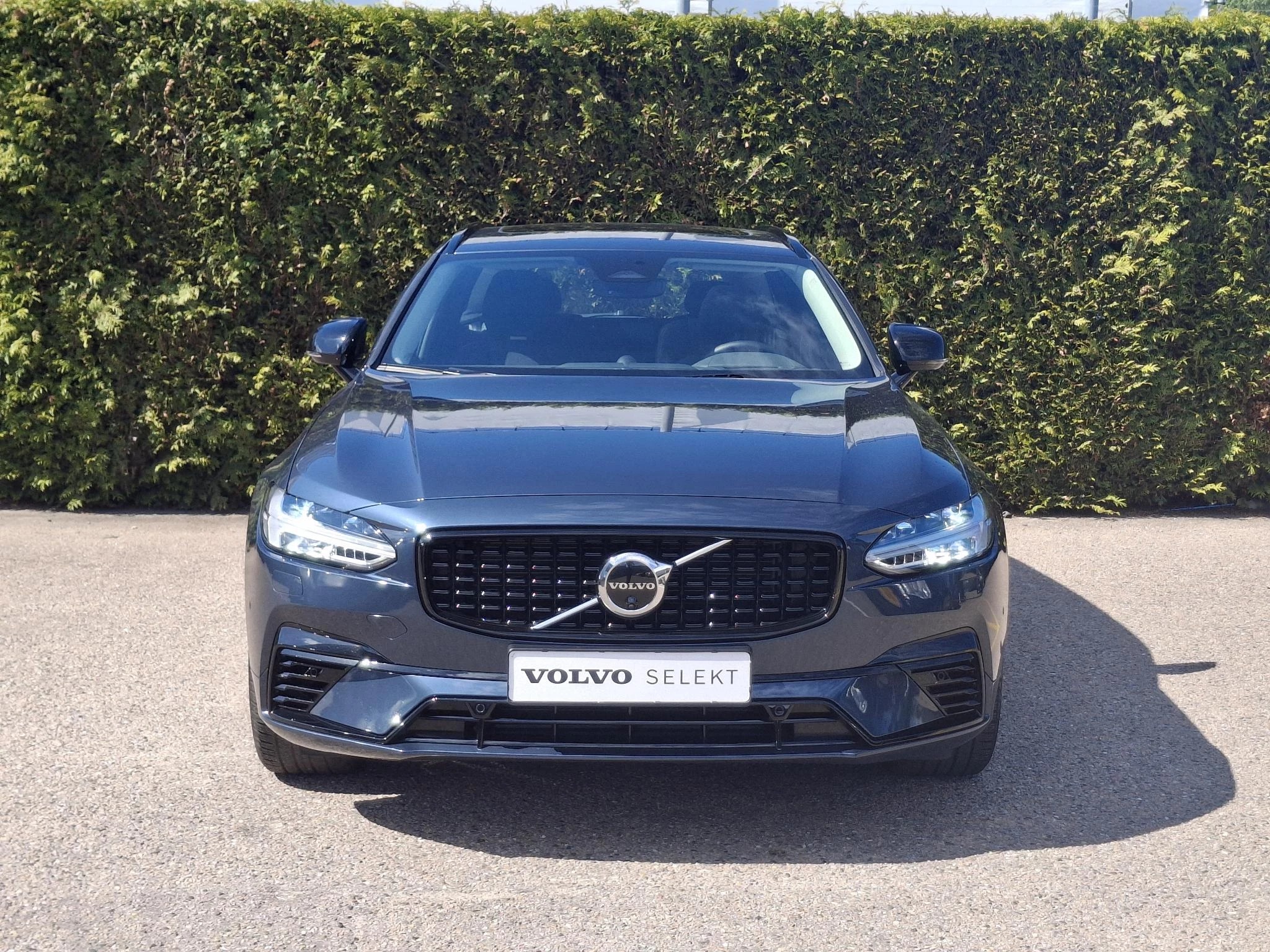 Volvo-V90-image-11
