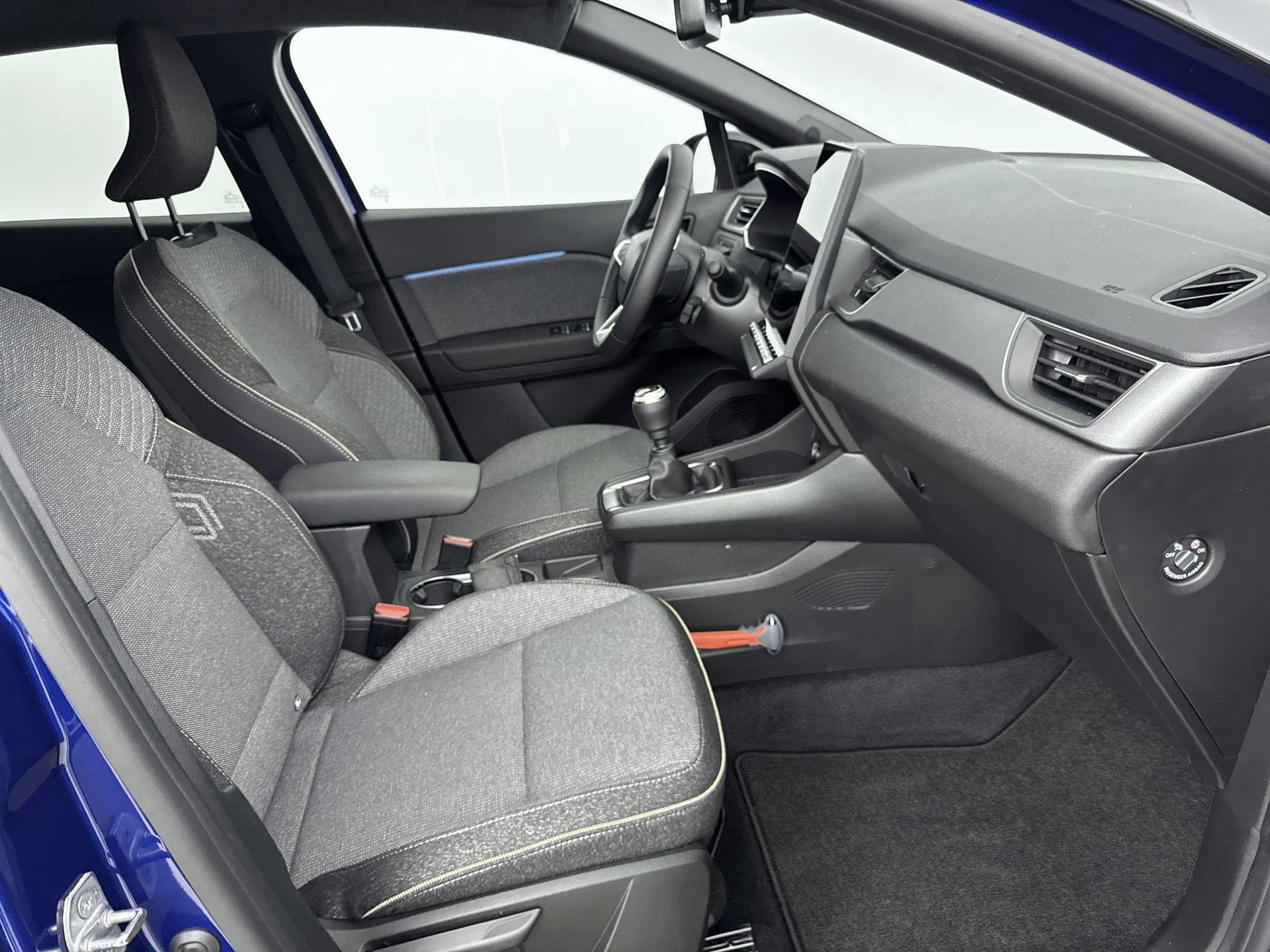 Renault-Captur-image-26