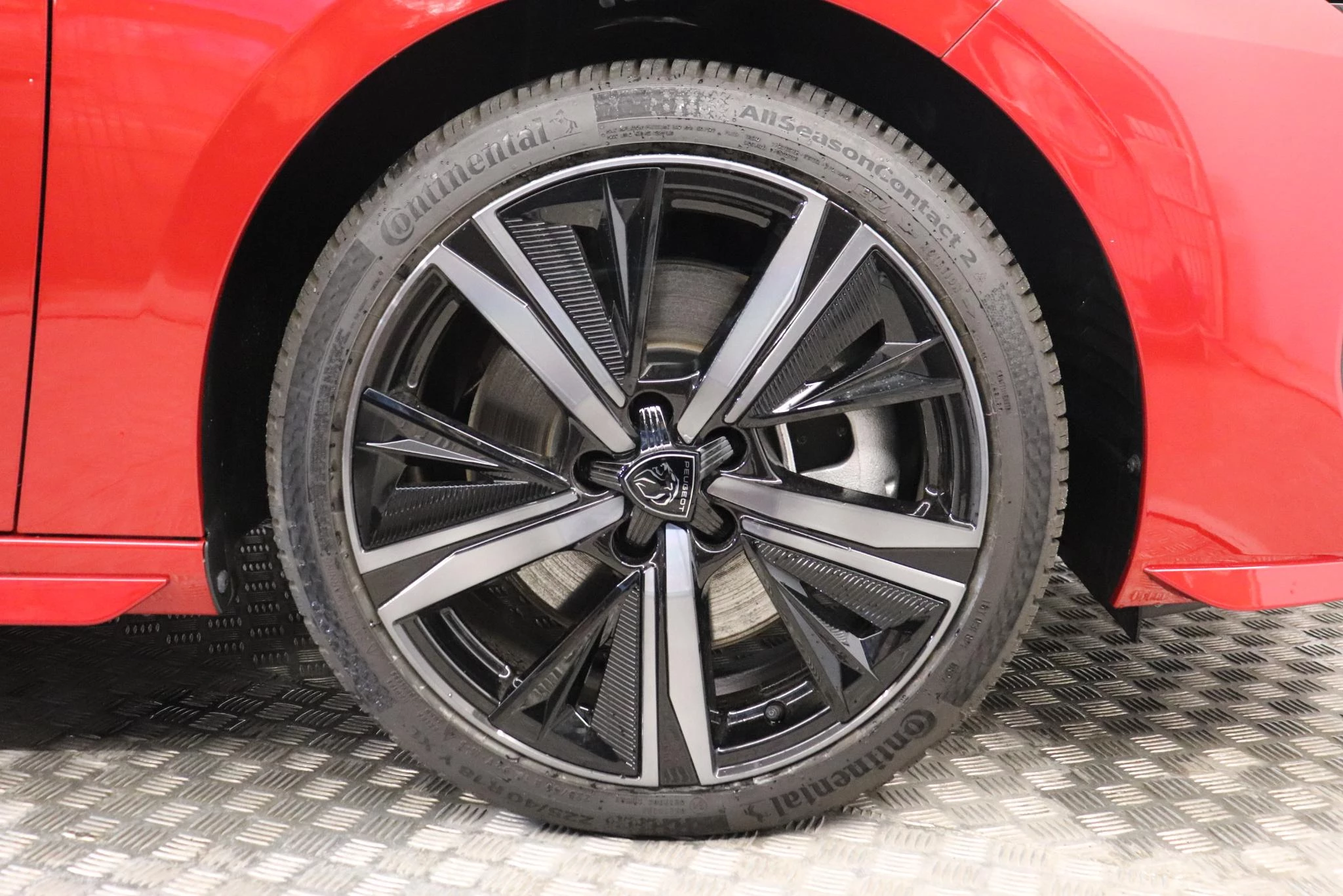 Peugeot 308 (5-d) 1.6 Hybrid 180 S&S EAT8 GT 132kW aut
