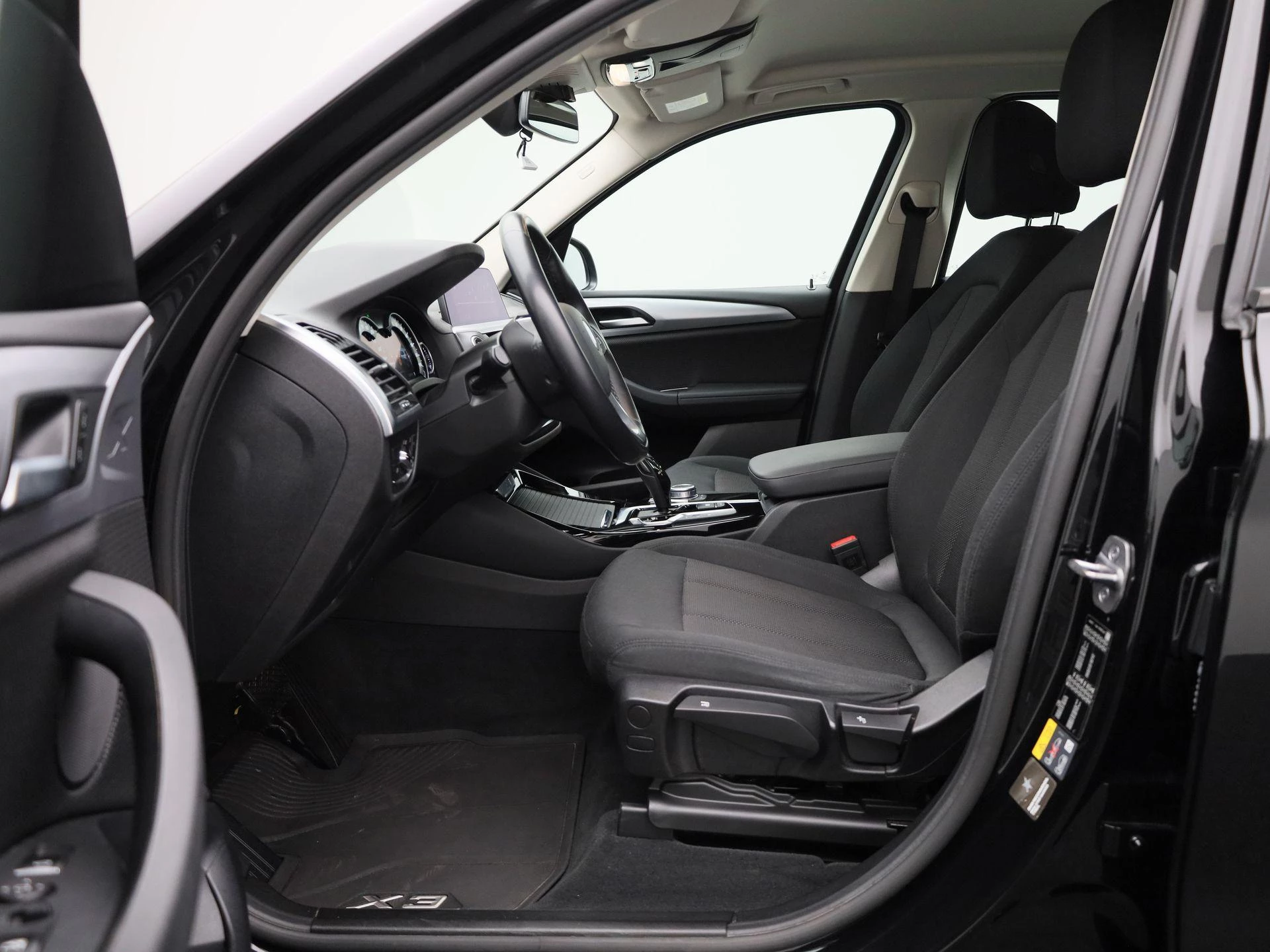 BMW-X3-image-10