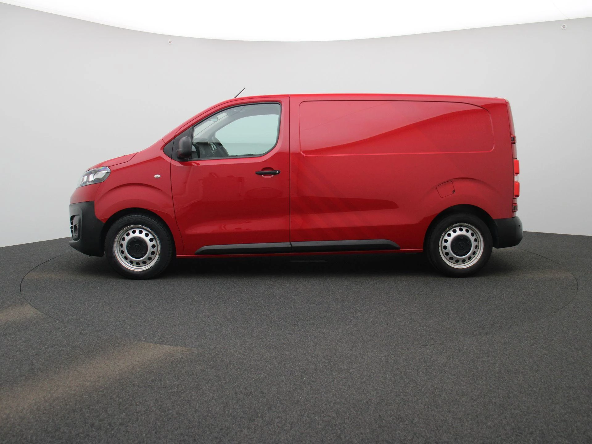 Opel Vivaro 1.5 Turbo 75kW Edition L2H1 26