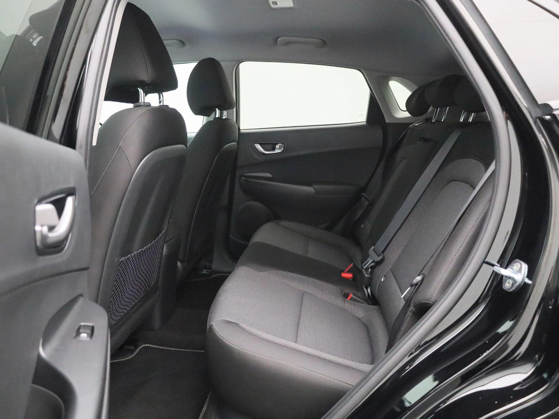 Hyundai-Kona-image-12