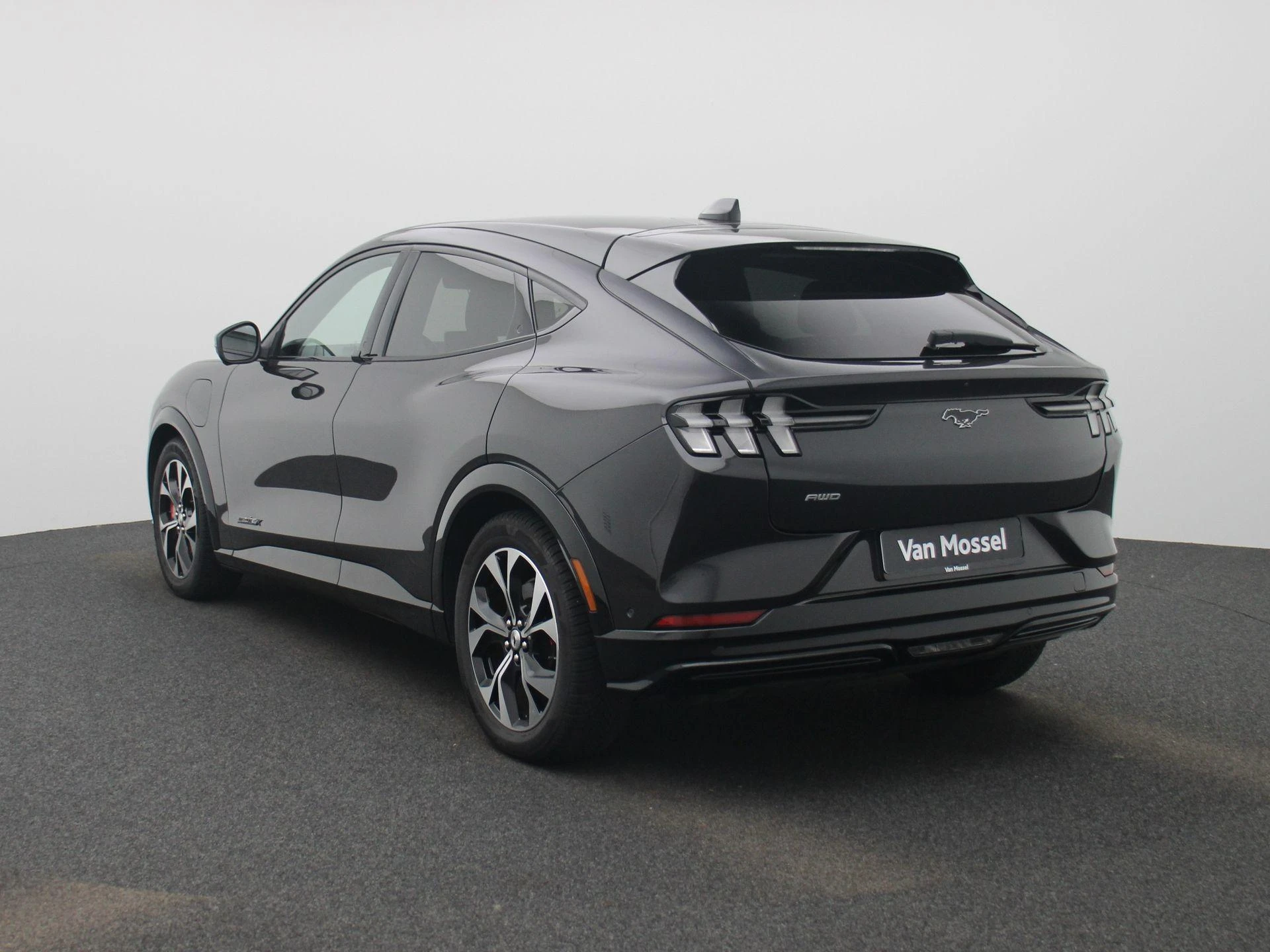 Ford Mustang Mach-E AWD 75 kWh