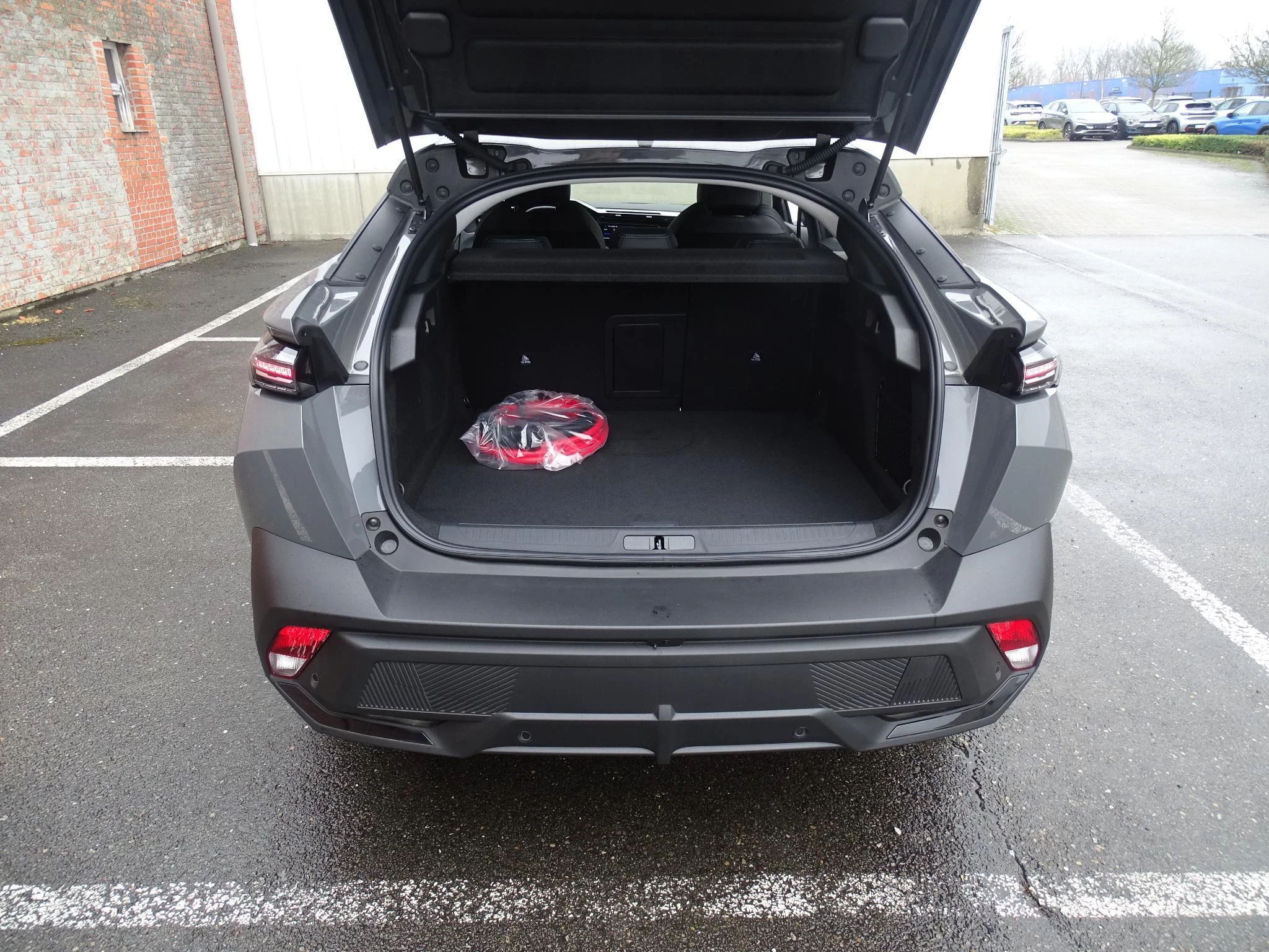 Peugeot 408 e-408 210 Allure