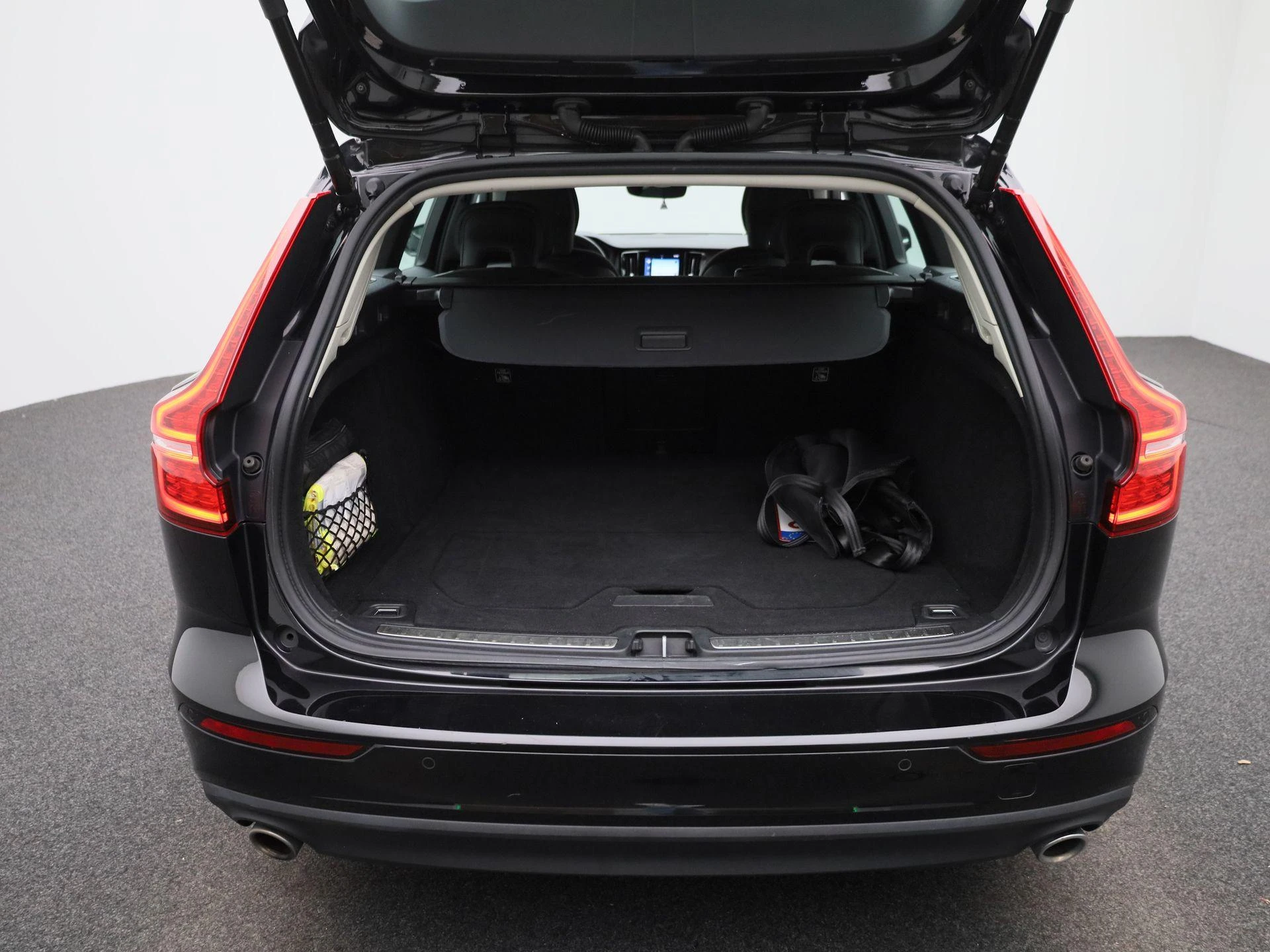 Volvo-V60-image-12