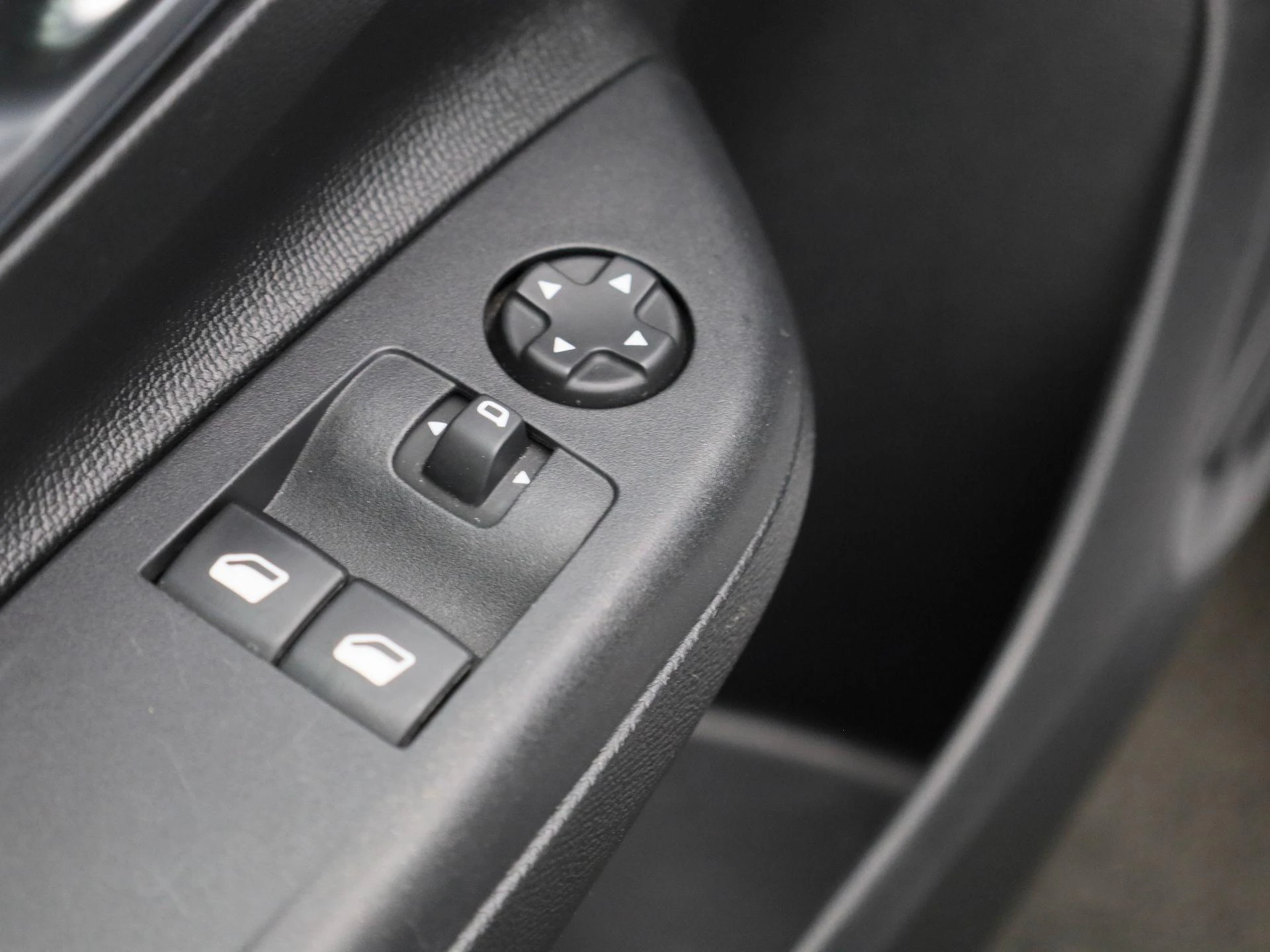 Opel-Corsa-image-27