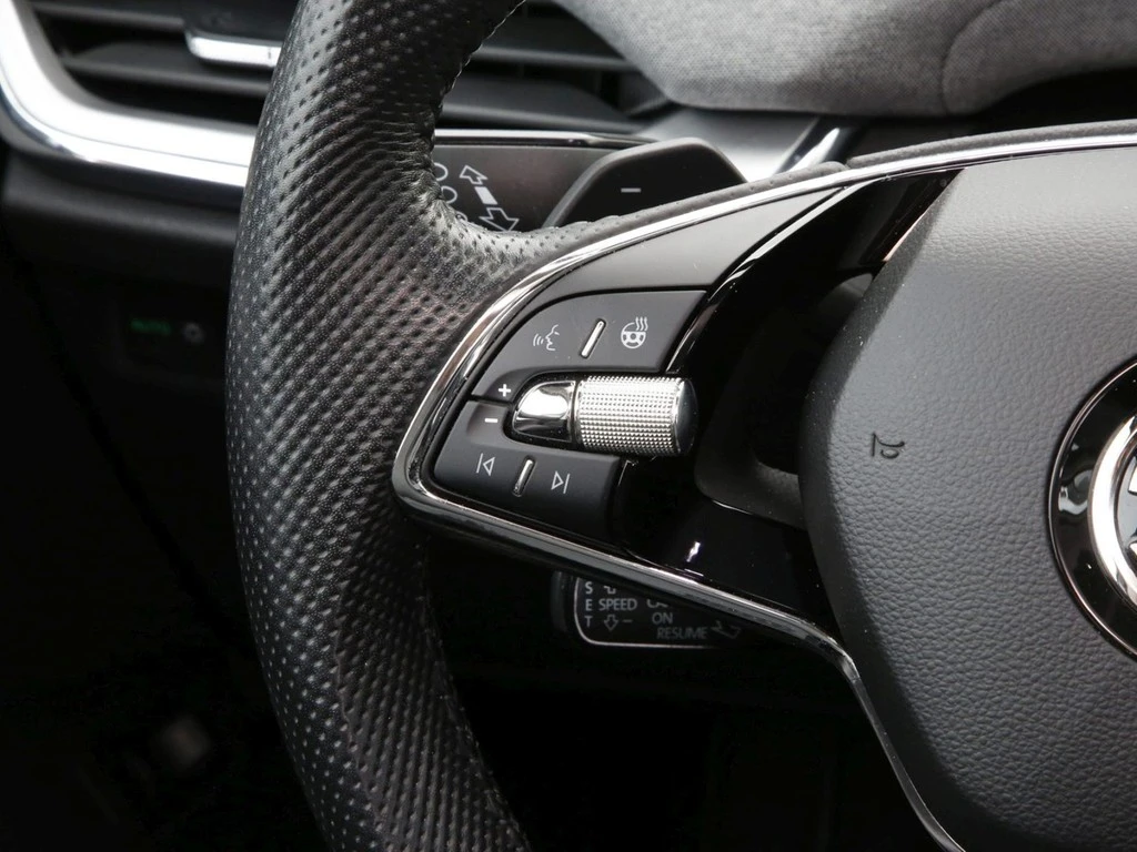 Škoda-Enyaq iV-image-17