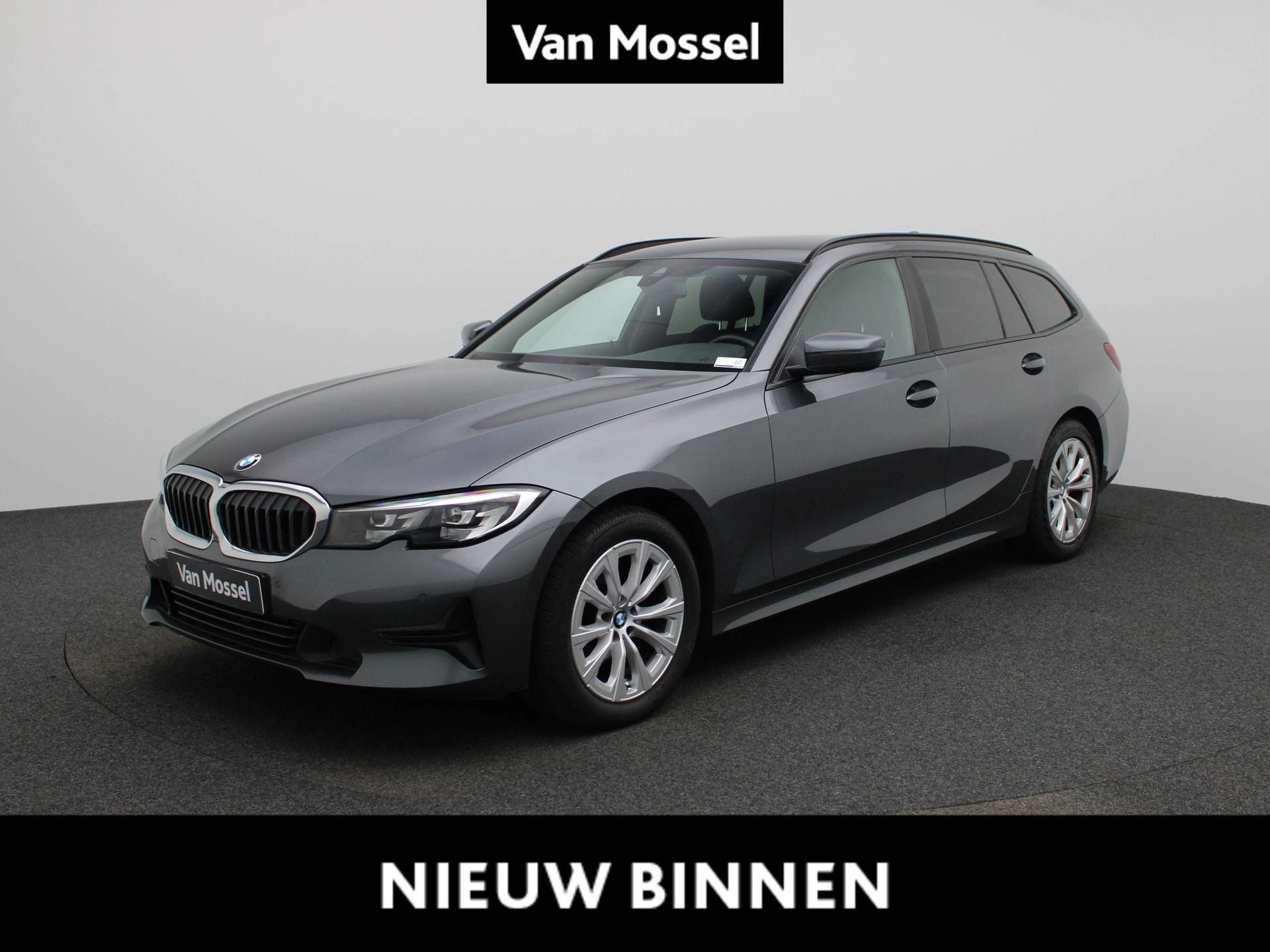 BMW-Série 3-image-0