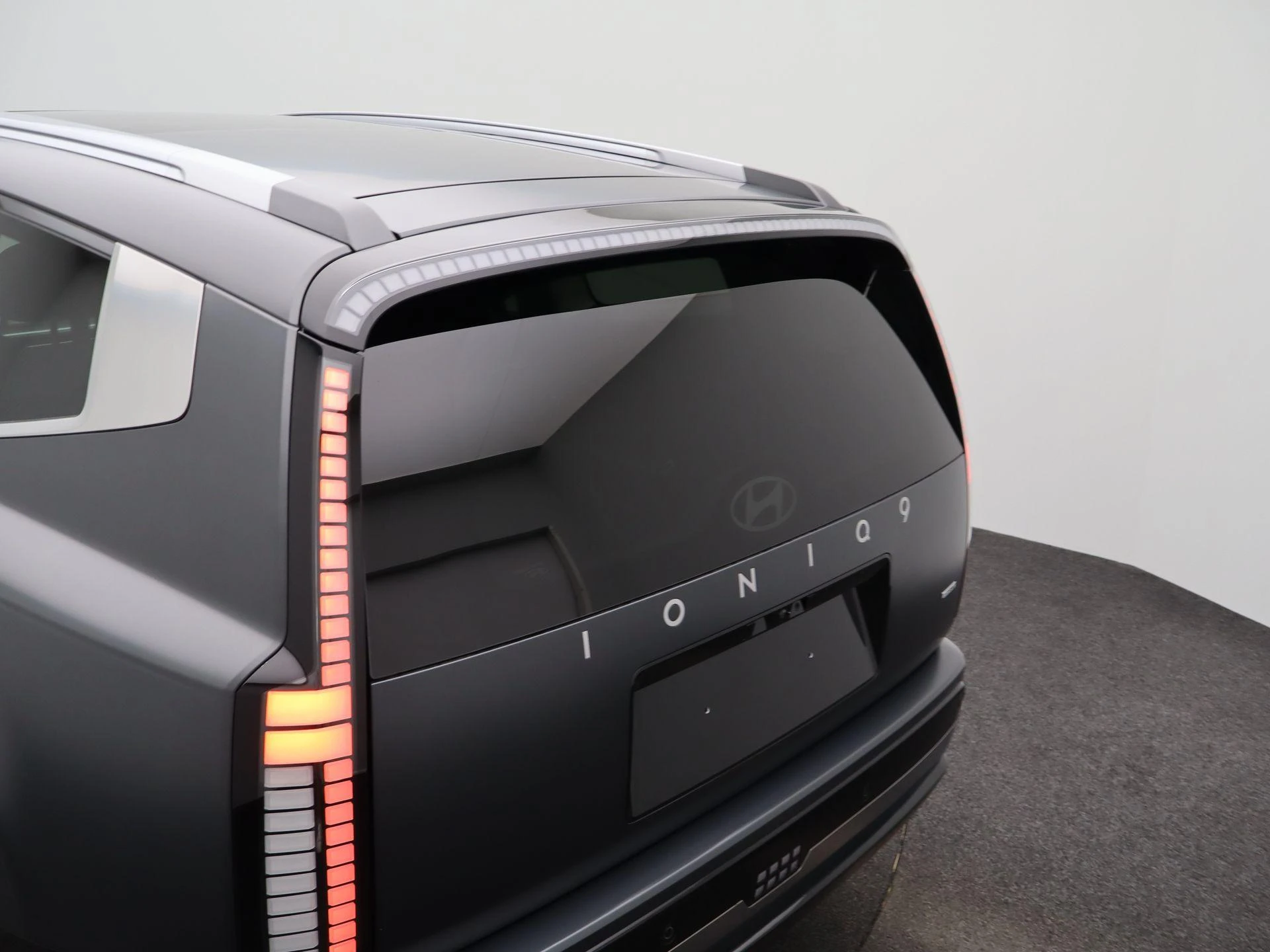 Hyundai-IONIQ 9-image-50
