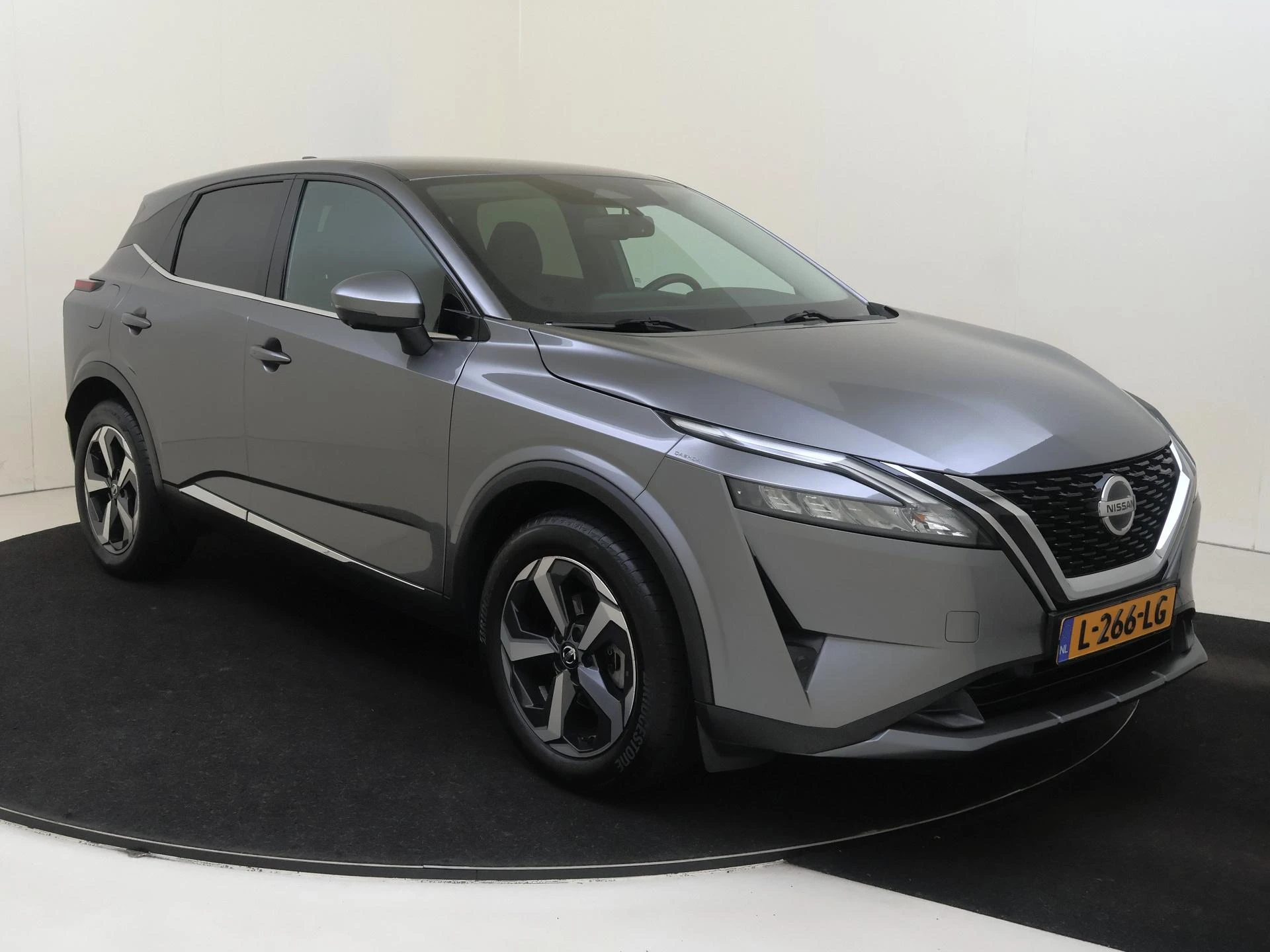 Nissan-QASHQAI-image-1