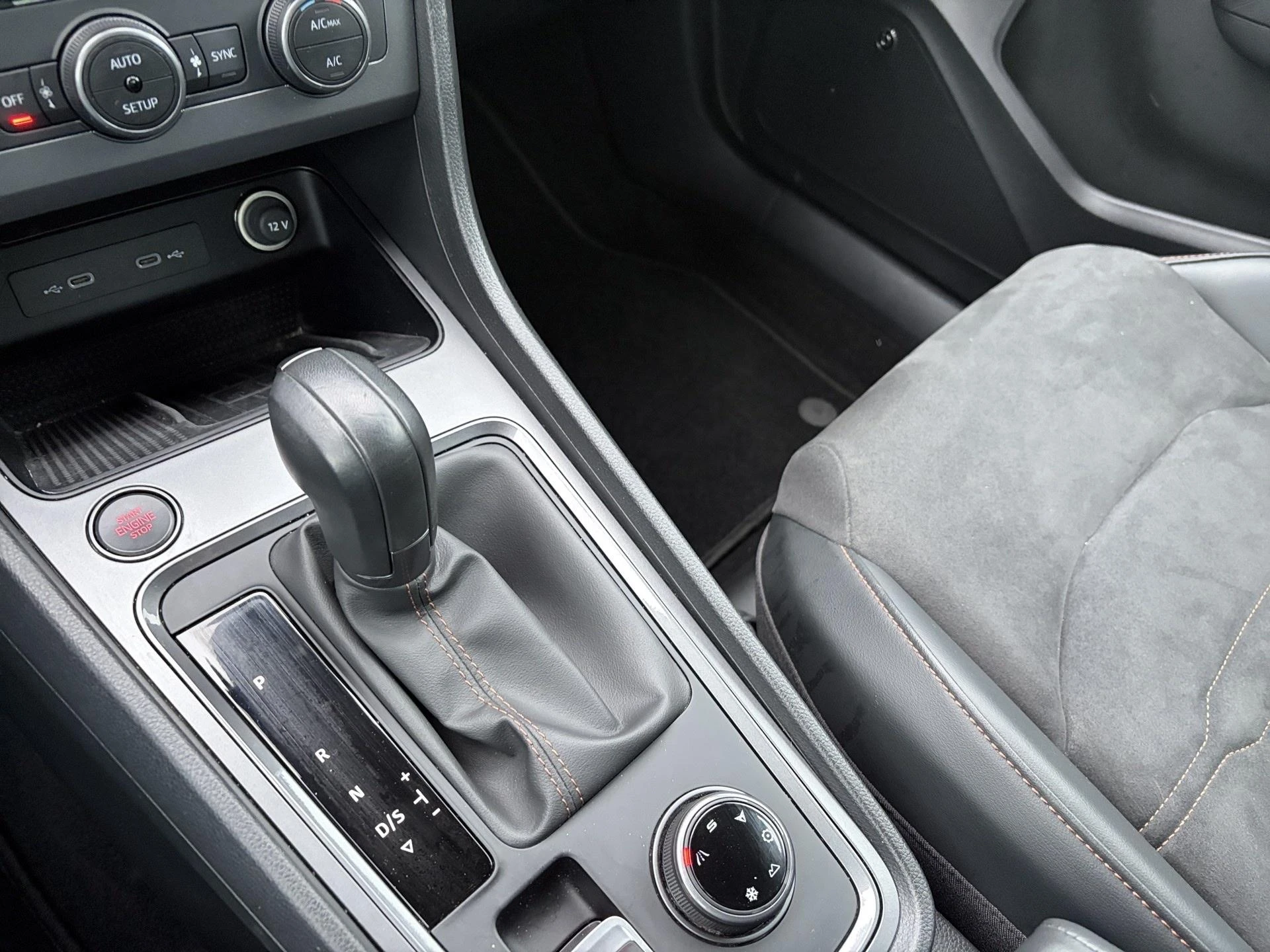 CUPRA-Ateca-image-8