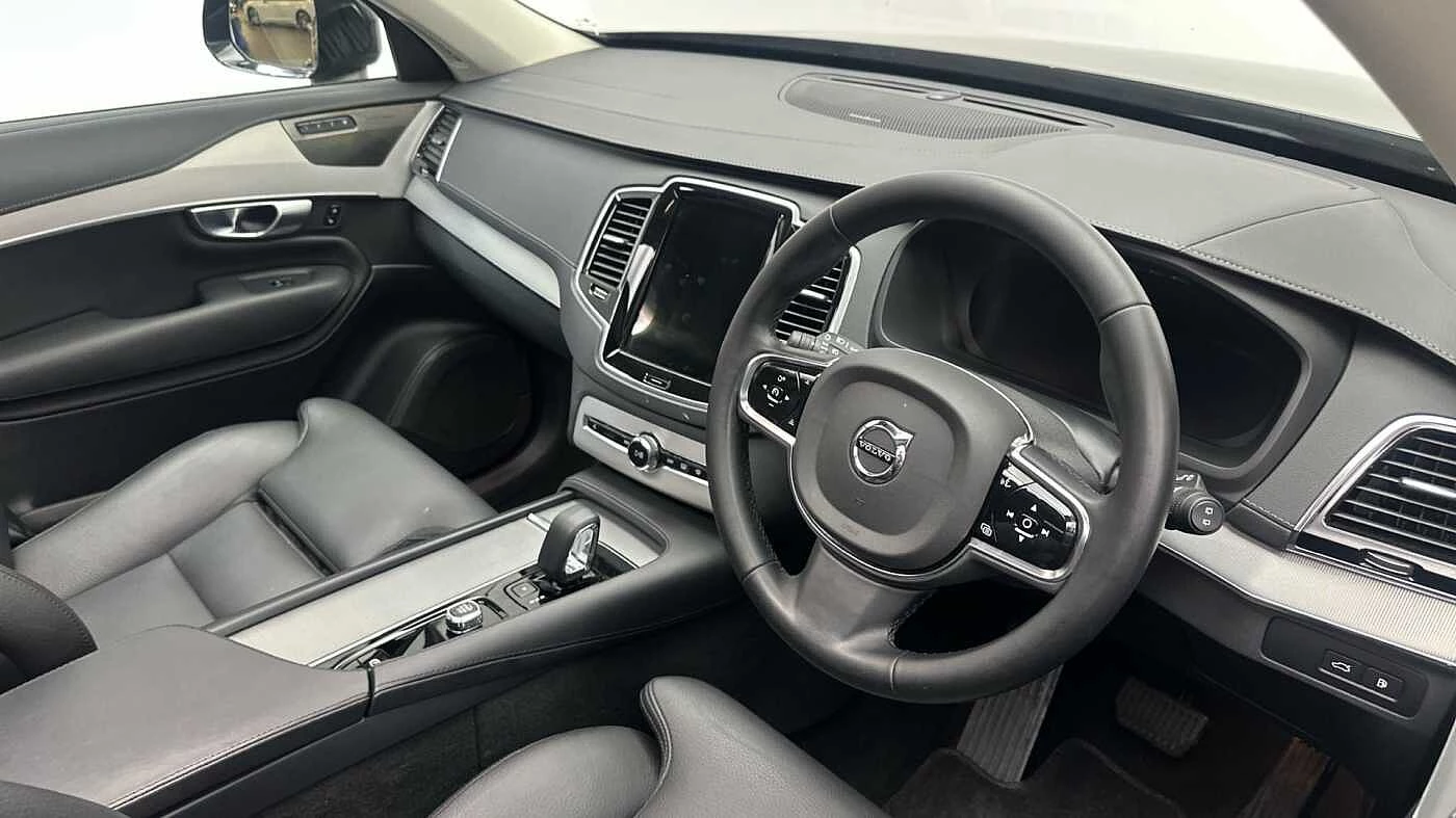 Volvo-XC90-image-4