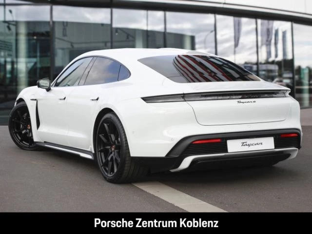 Porsche Taycan 4 Black Edition black edition