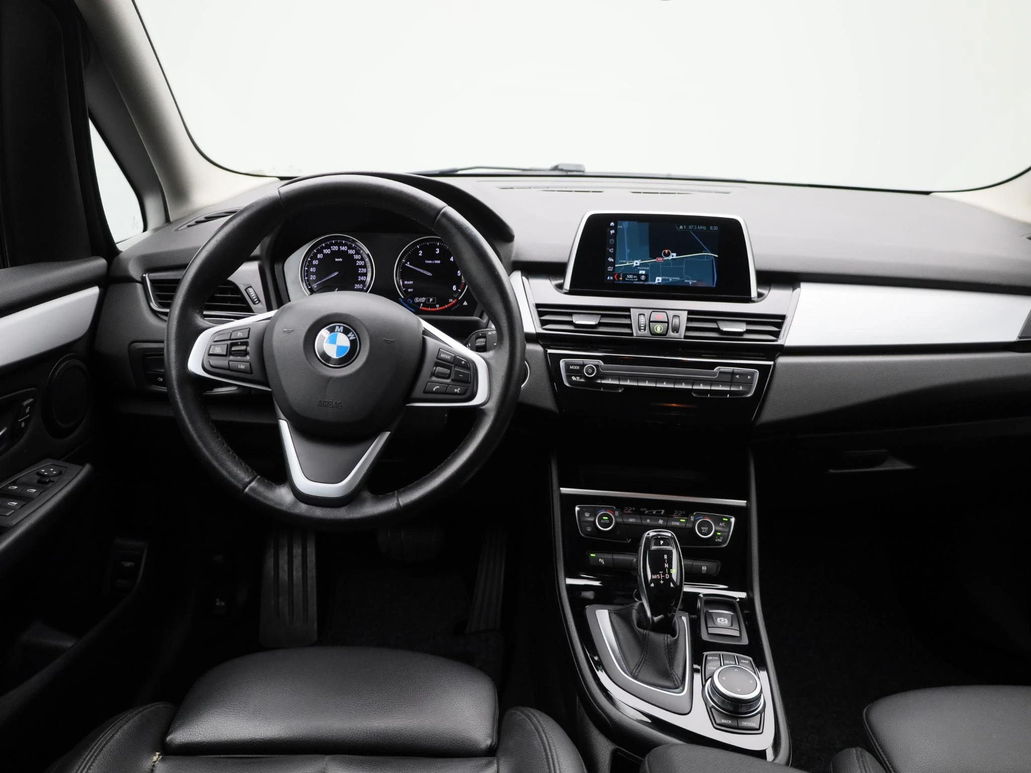 BMW-2 Reeks-image-6