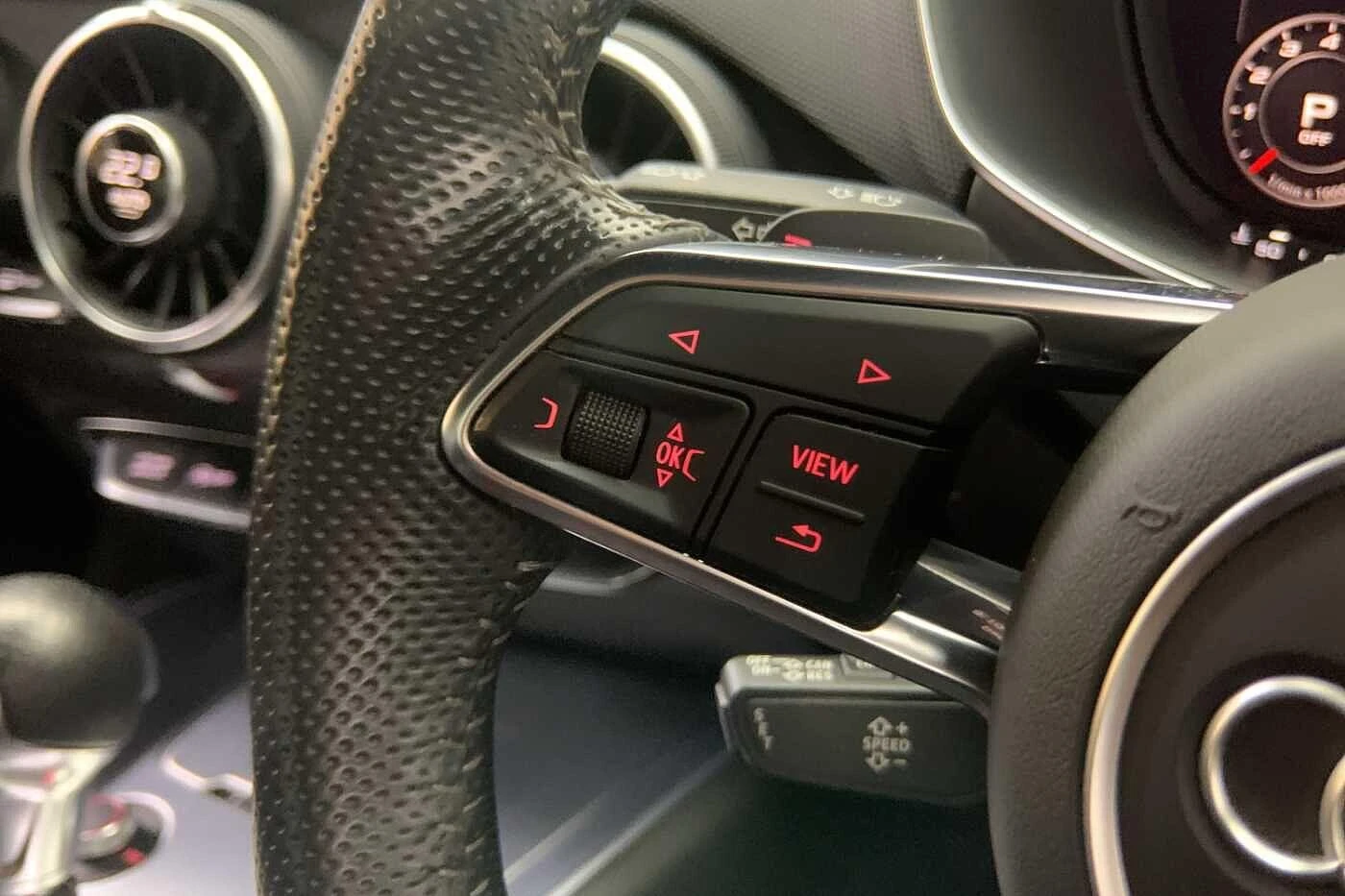 Audi-TT-image-18