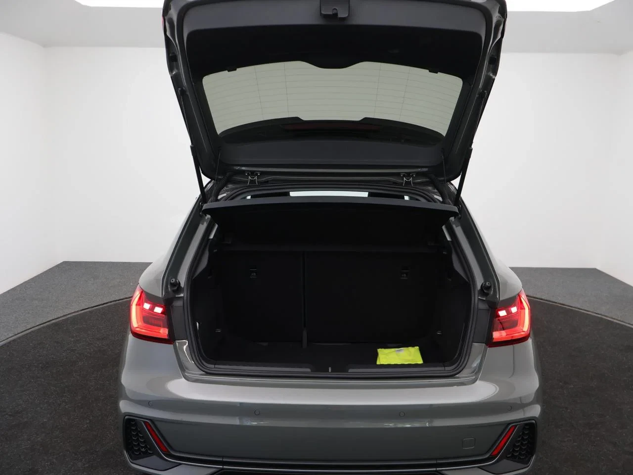 Audi-A1 Sportback-image-18