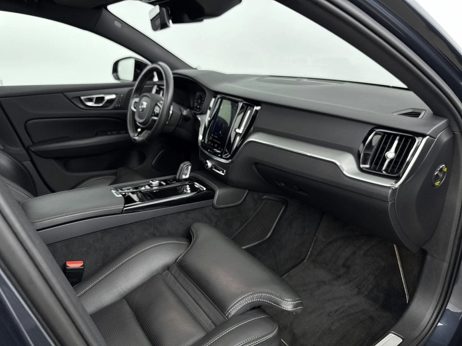 Volvo-V60-image-7